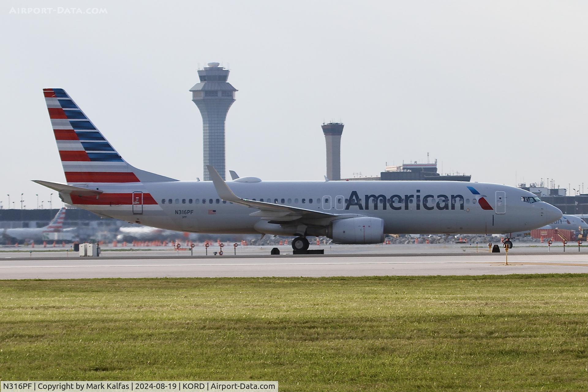 N316PF, 2017 Boeing 737-823 C/N 31262, B738 American Airlines Boeing 737-823 N316PF arriving ORD
