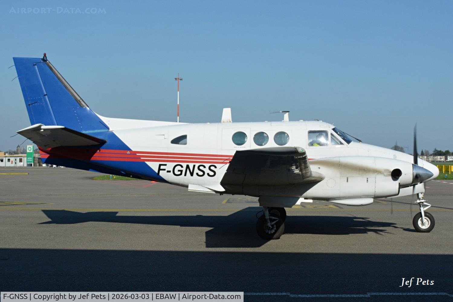 F-GNSS, 1971 Beech 65-A90-1 C/N LM-126, At Antwerp Airport.