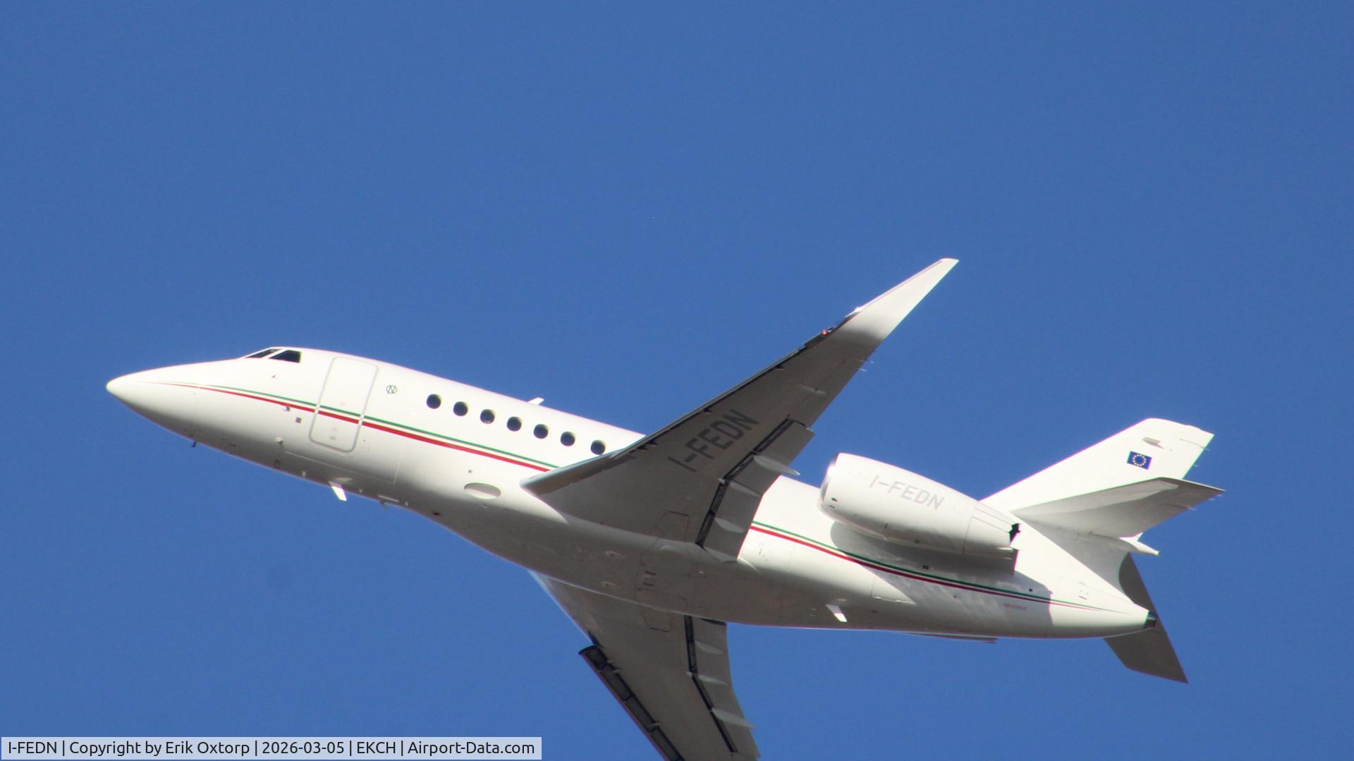 I-FEDN, 2009 Dassault Falcon 2000LX C/N 204, I-FEDN Takeoff rw 22R