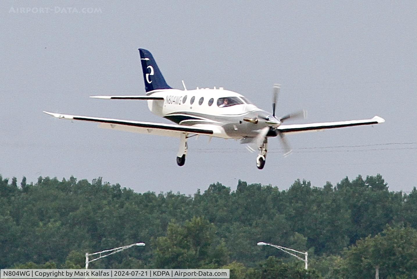 N804WG, 2024 EPIC AIRCRAFT LLC E1000 C/N K065, EPIC FOUNTAINHEAD AVIATION LLC, EPIC AIRCRAFT E1000 N8004WG arriving at KDPA