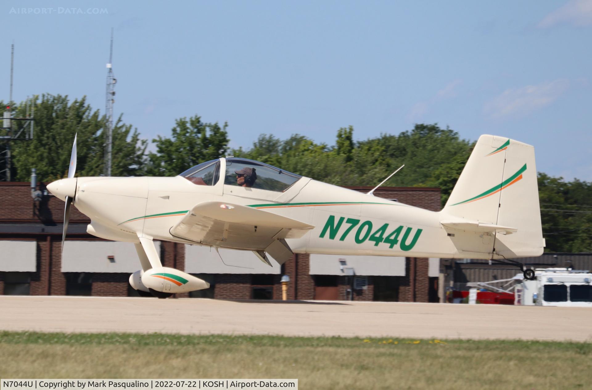 N7044U, Vans RV-7 C/N 72702, Van RV-7