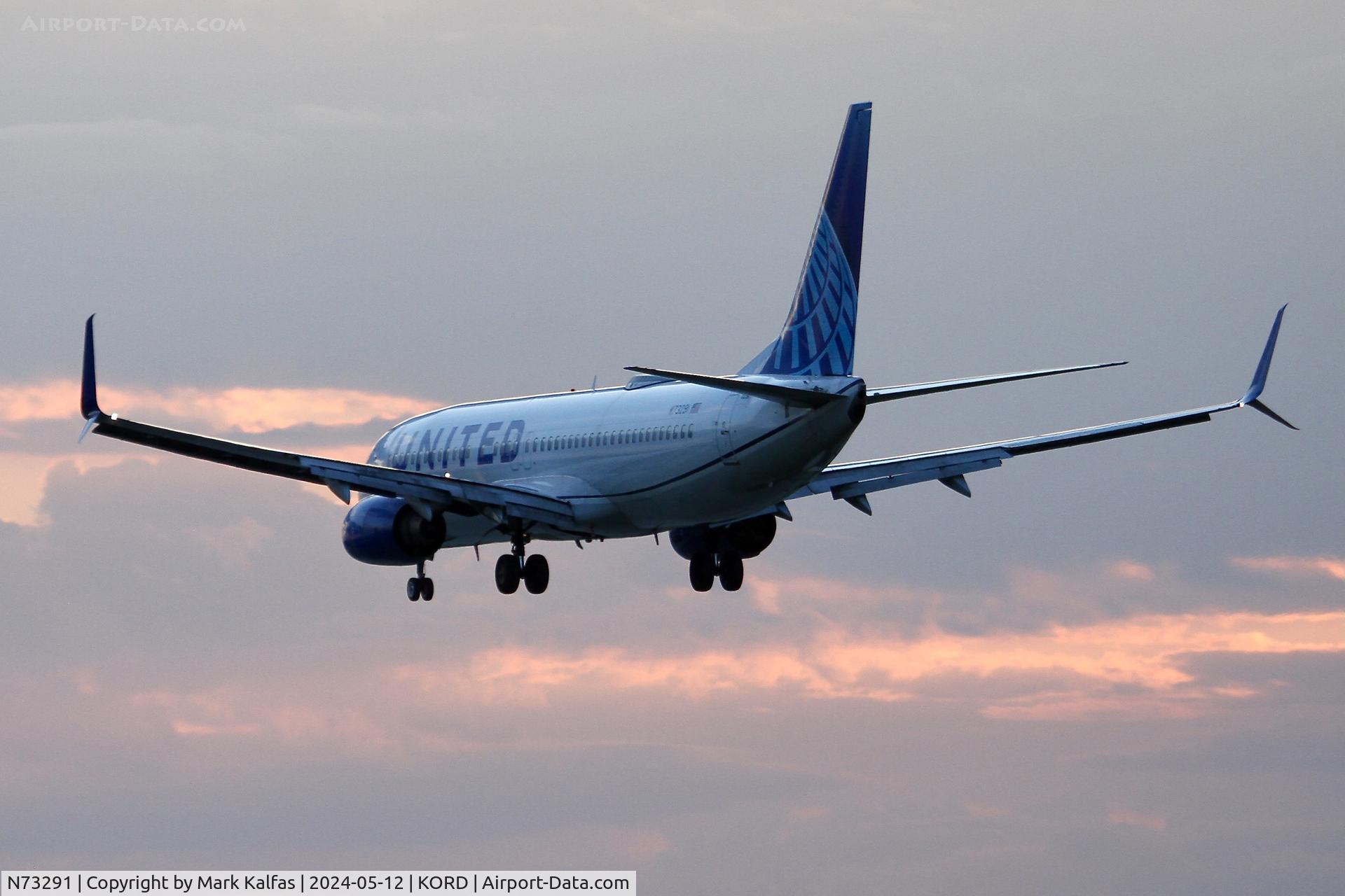 N73291, 2004 Boeing 737-824 C/N 33454, B738 United Airlines Boeing 737-824 N73291 UAL1527 PBI-ORD
