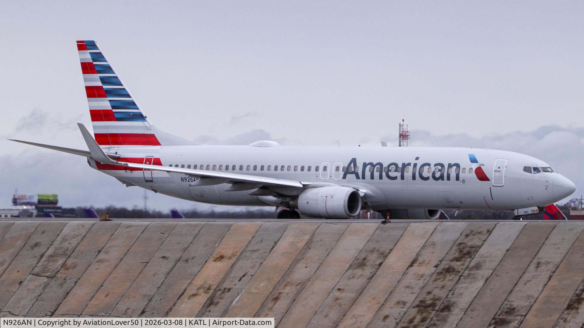 N926AN, 2000 Boeing 737-823 C/N 29527, American 738