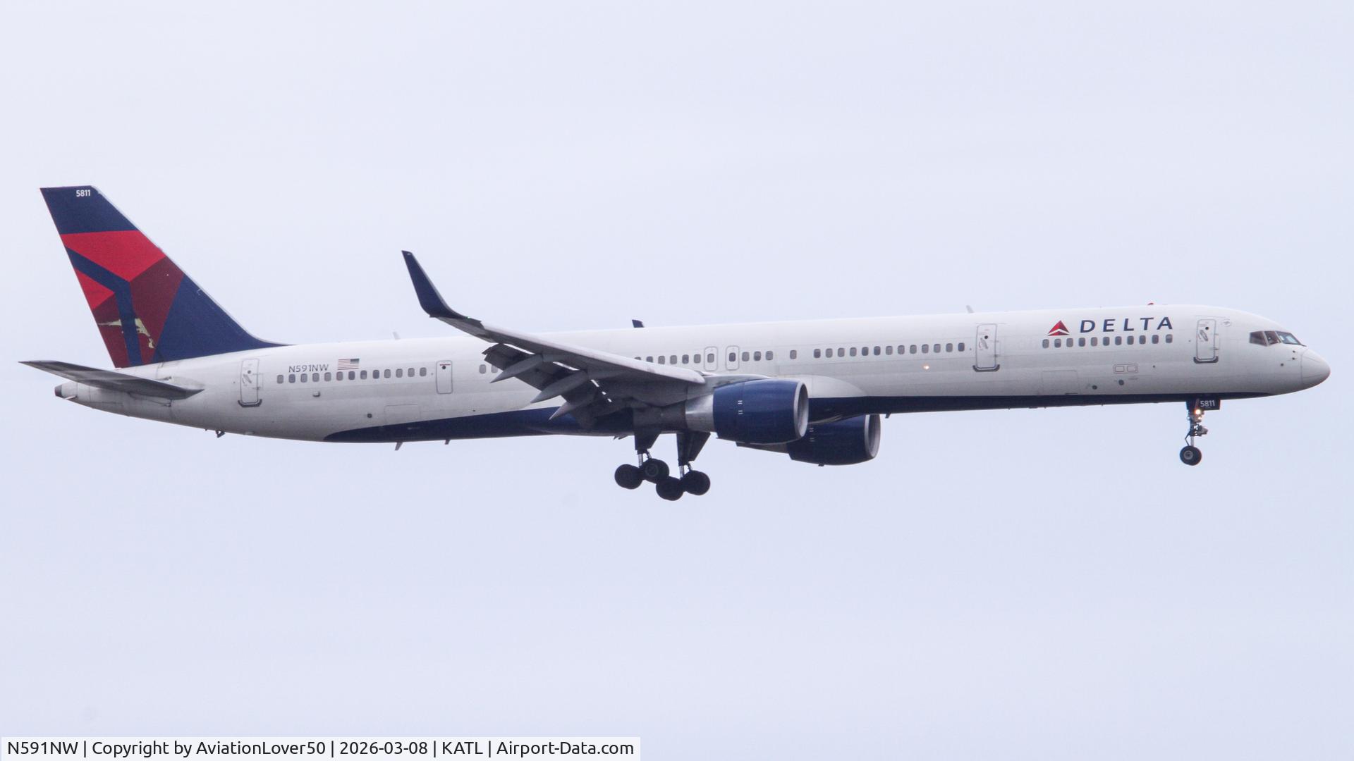 N591NW, 2003 Boeing 757-351 C/N 32991, Delta 753