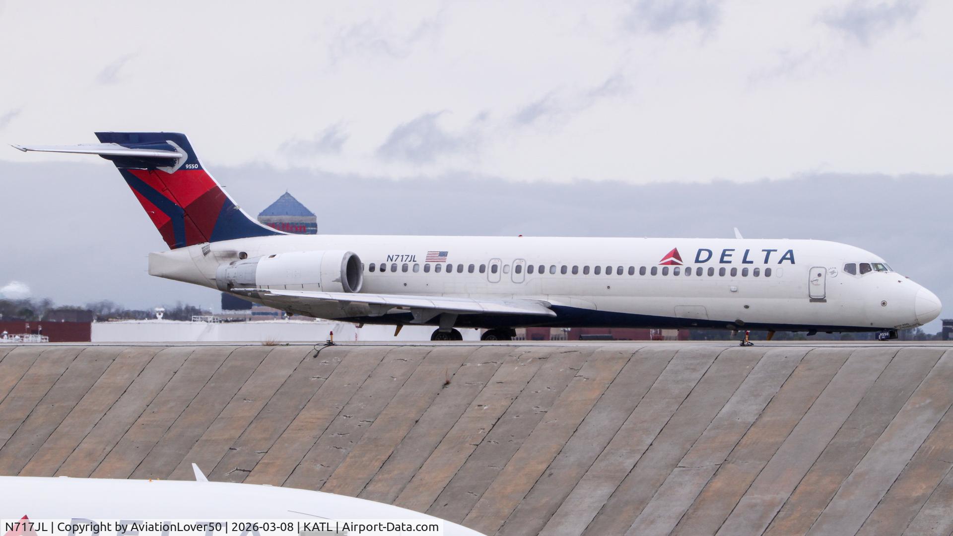 N717JL, 2002 Boeing 717-200 C/N 55042, Delta 717