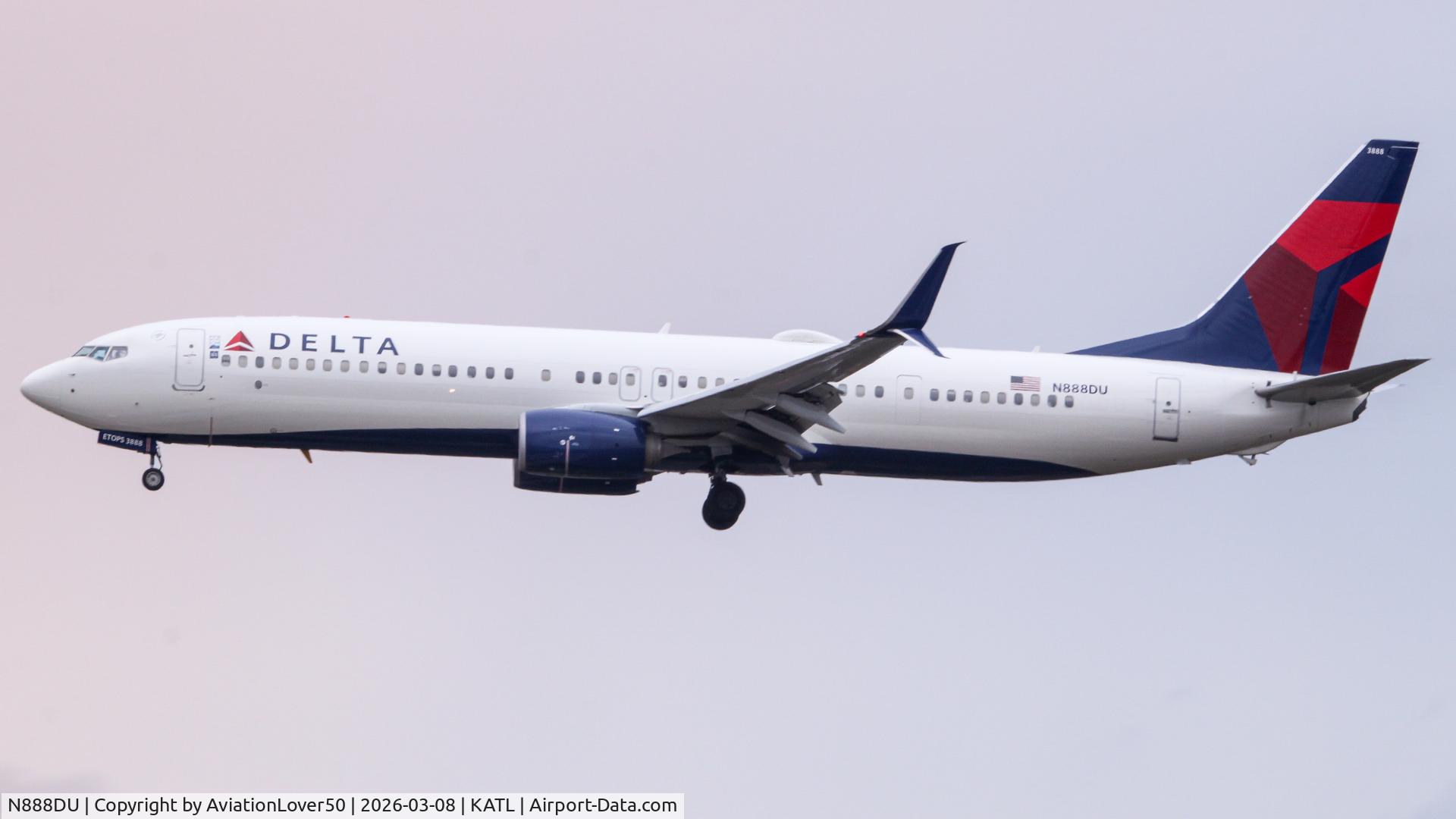 N888DU, 2017 Boeing 737-932/ER C/N 31999, Delta 739