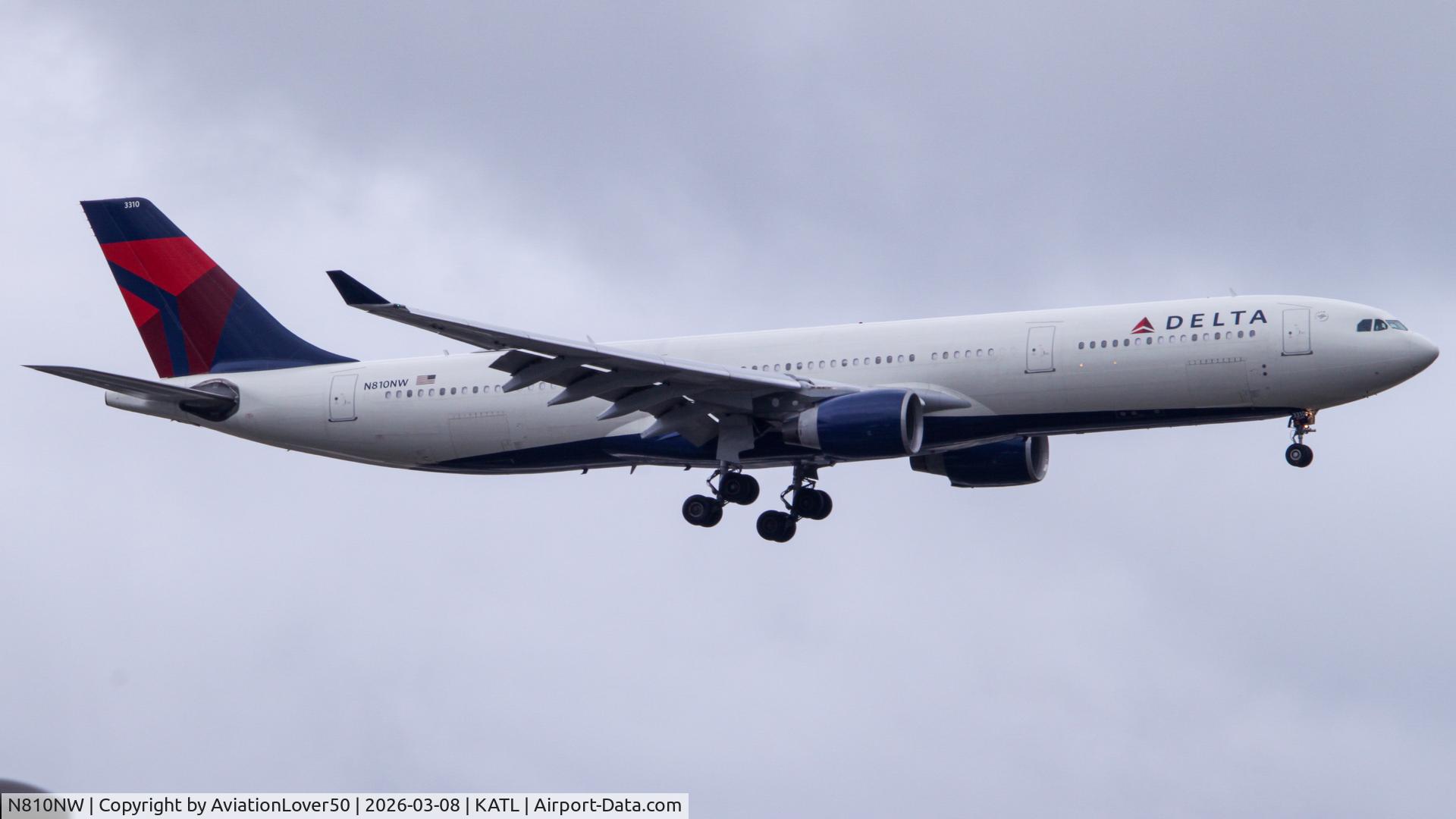 N810NW, 2005 Airbus A330-323 C/N 0674, Delta A333