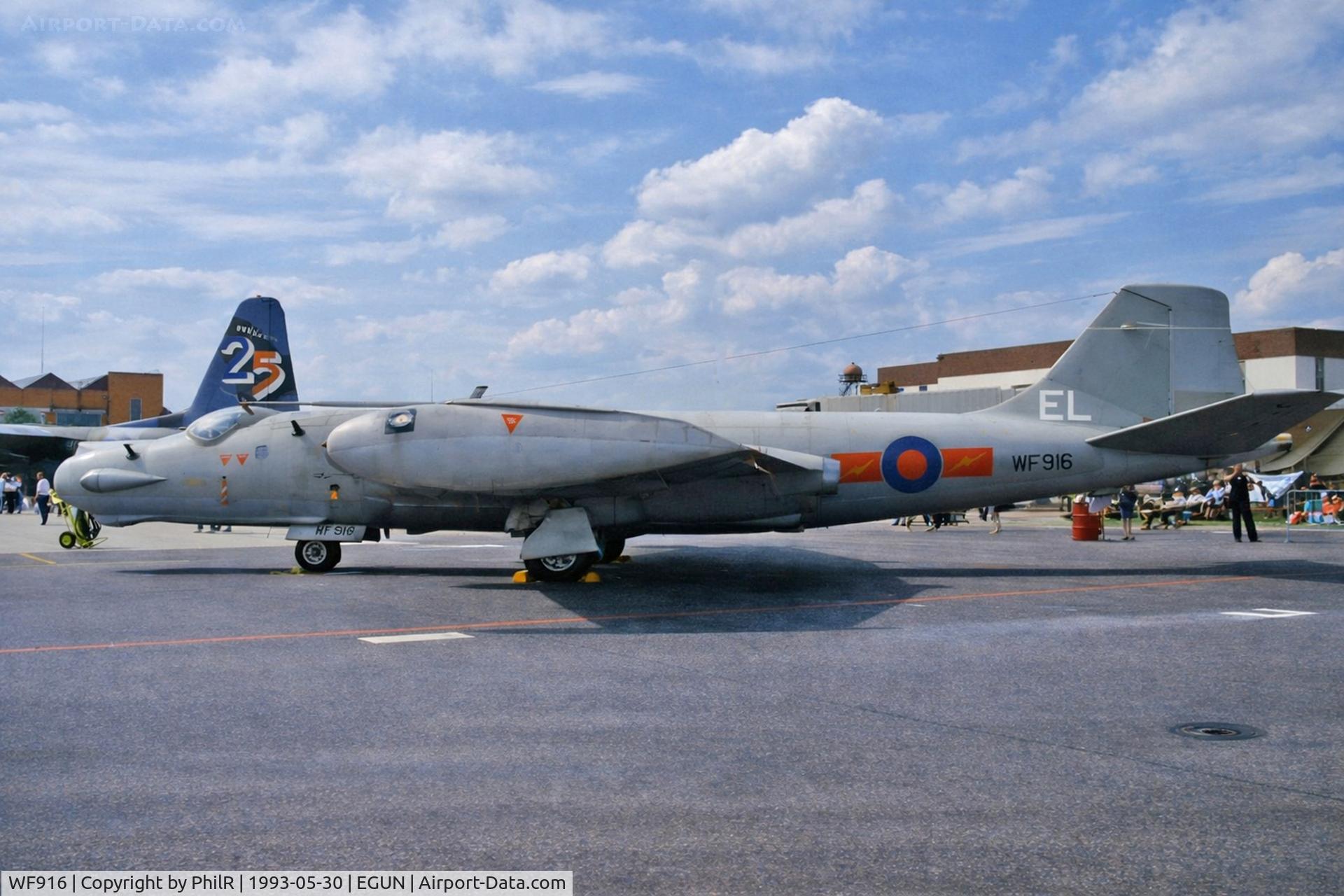 WF916, English Electric Canberra T.17 C/N EEP71103, WF916 1952 EE Canberra T17 RAF Mildenhall Open Day