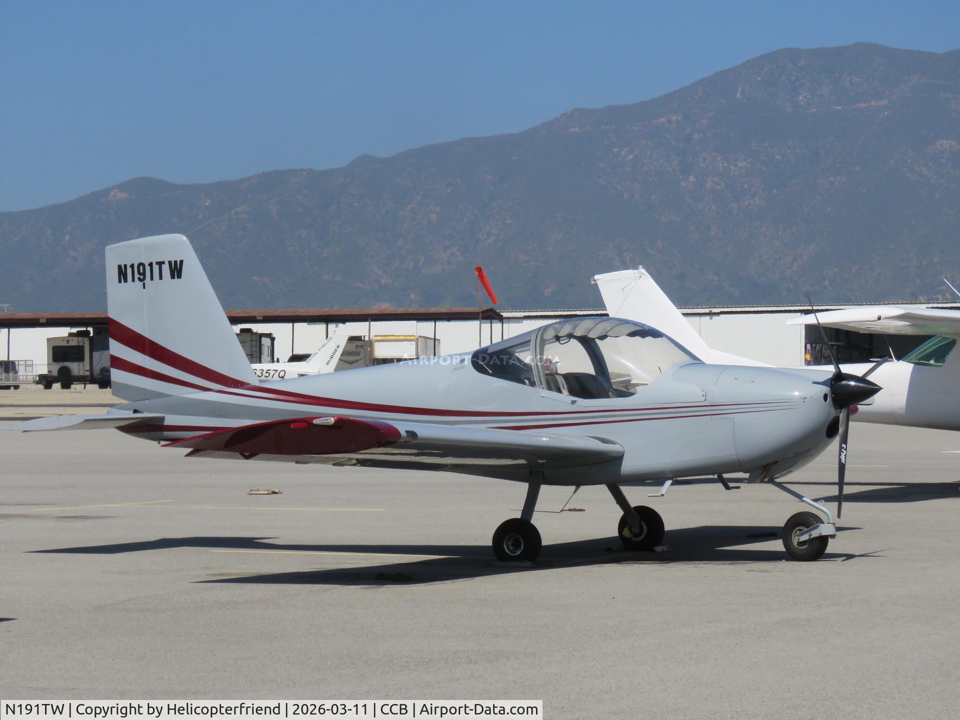 N191TW, 2013 Vans RV-12 C/N 120298, Parked in transit parking