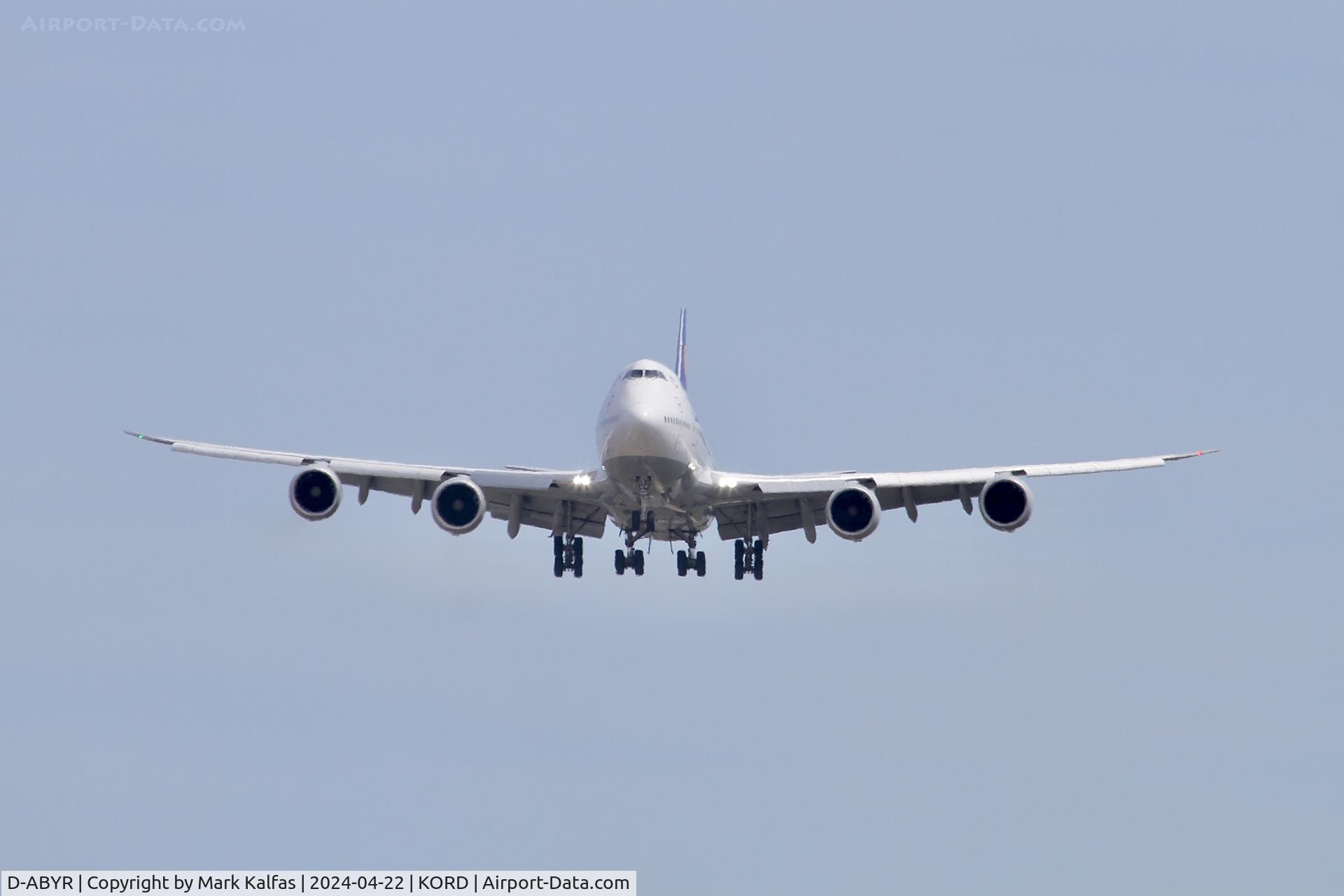 D-ABYR, 2014 Boeing 747-830 C/N 37842, B744 Lufthansa Boeing 747-830 D-ABYR 28C approach KORD