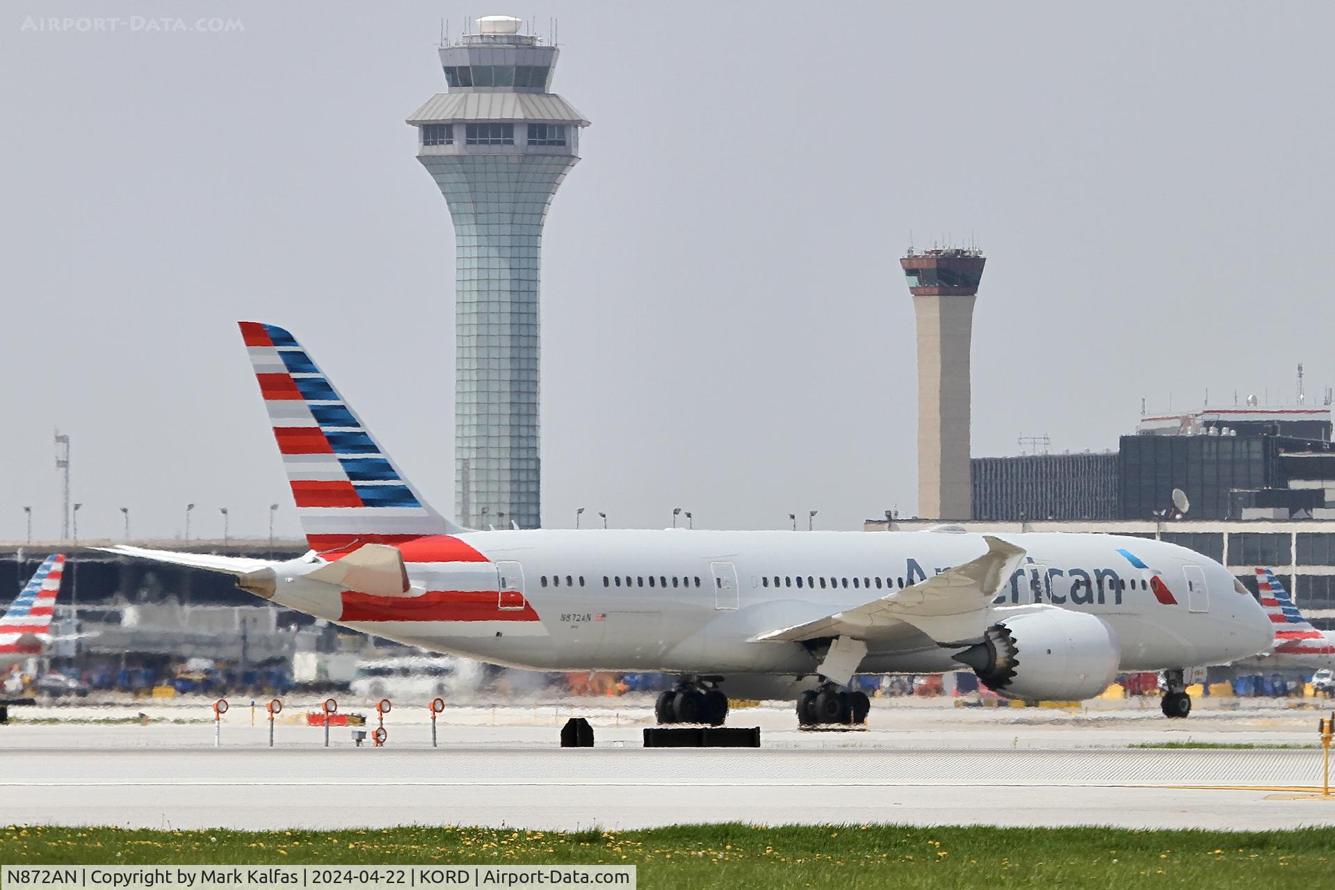 N872AN, 2020 Boeing 787-8 Dreamliner C/N 65992, B788 American Airlines Boeing 787-8 Dreamliner N872AN arriving at KORD