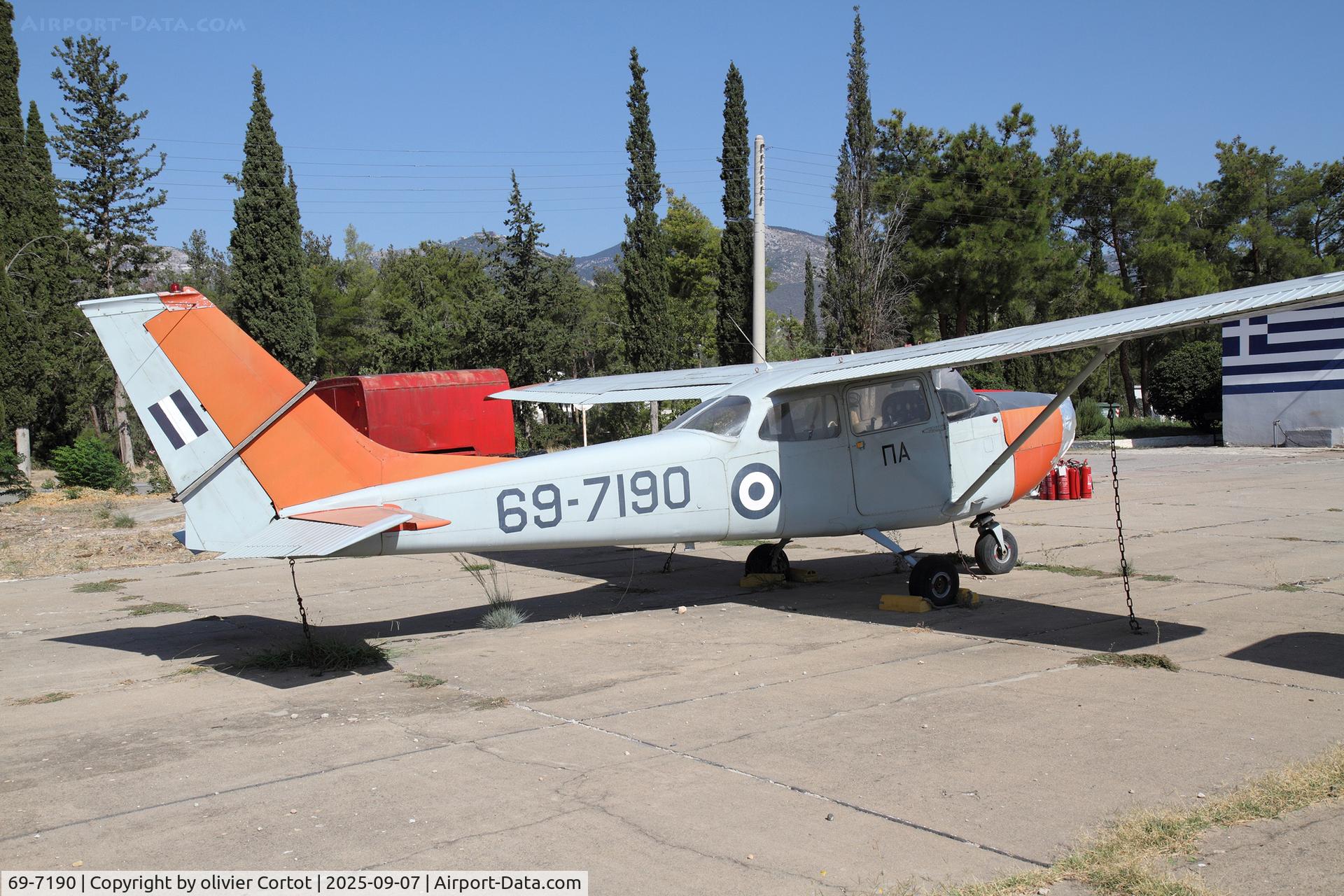 69-7190, 1969 Cessna T-41D Mescalero C/N R172-0375, Tatoi air museum