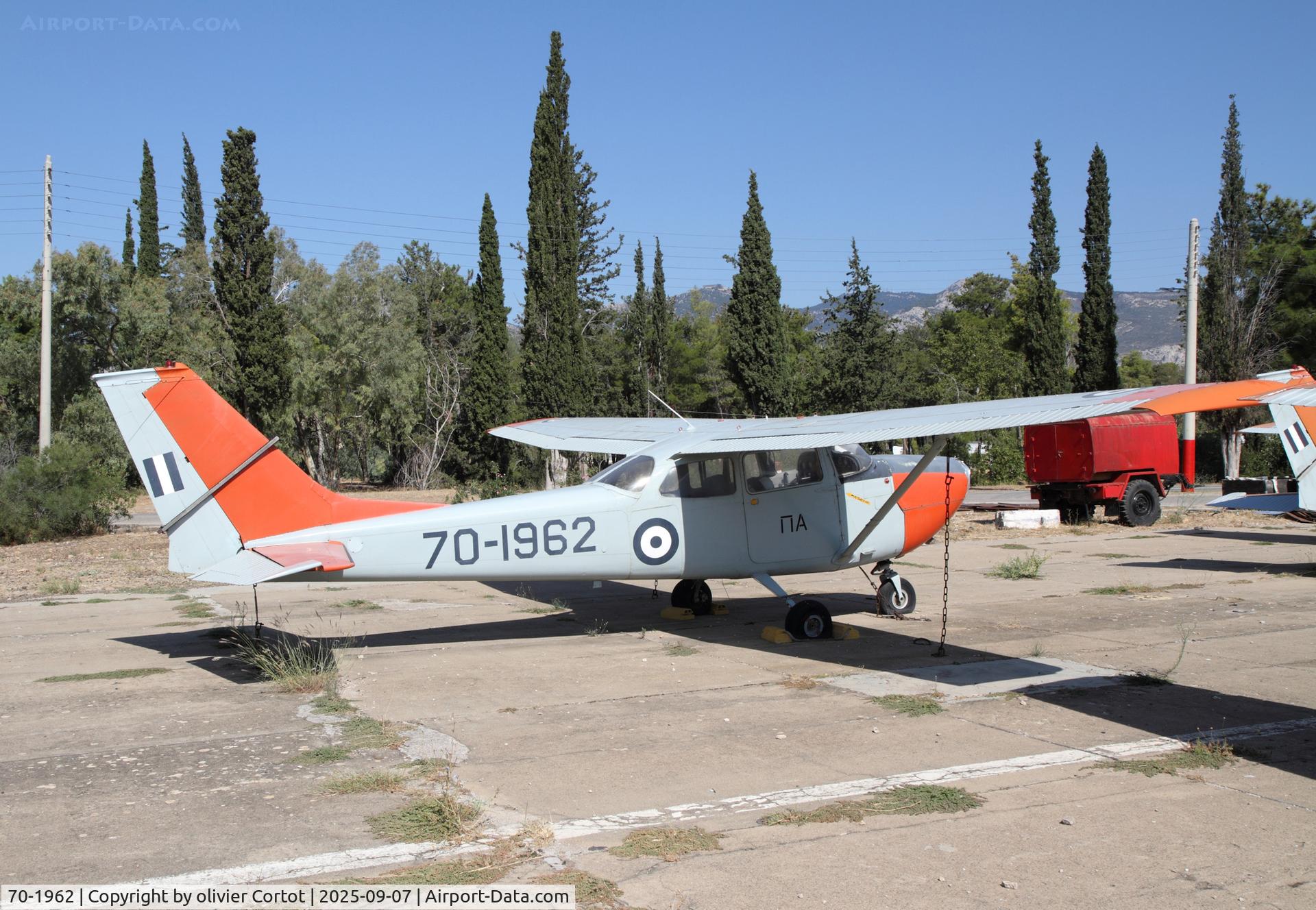 70-1962, 1970 Cessna T-41D Mescalero C/N R172-0445, Tatoi air museum