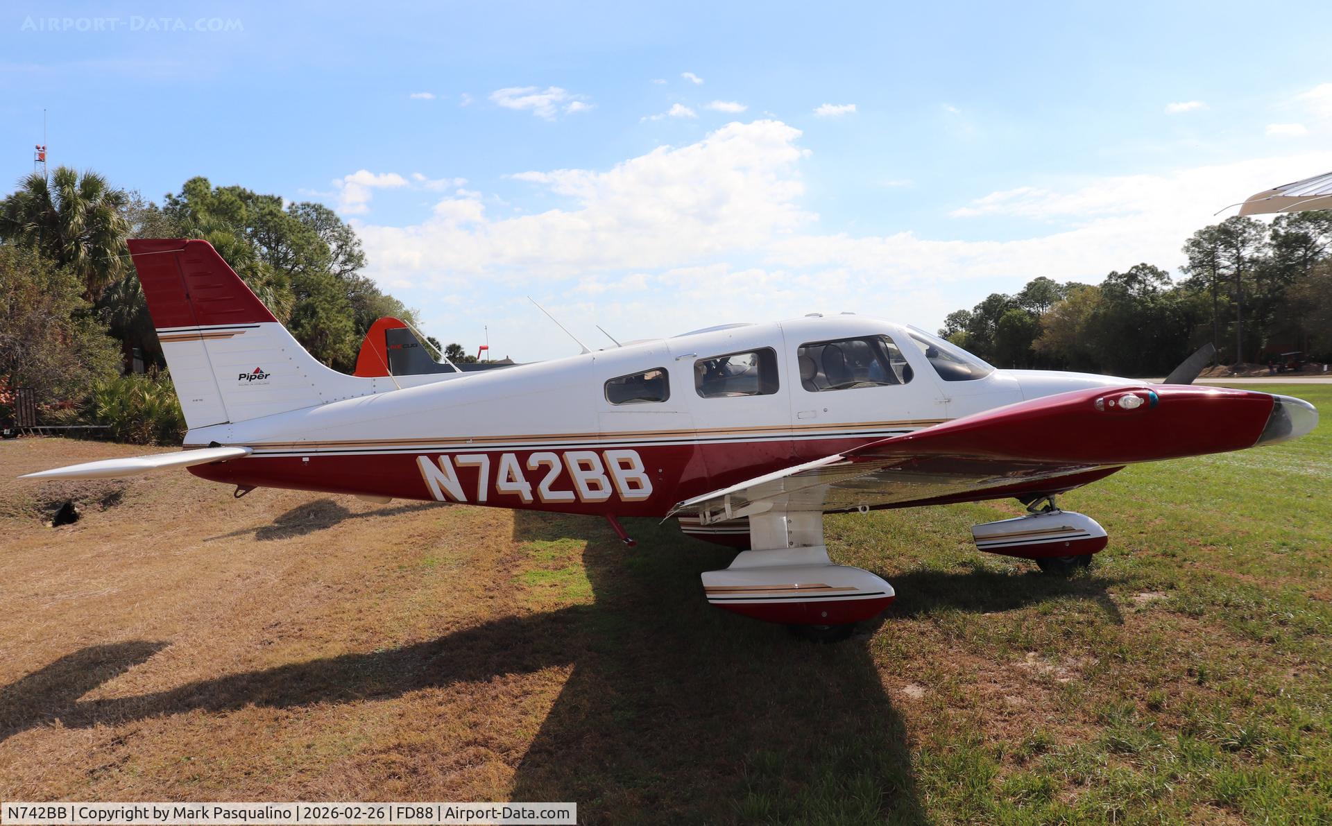N742BB, 1998 Piper PA-28-181 Archer III C/N 28-43142, Piper PA-28-181