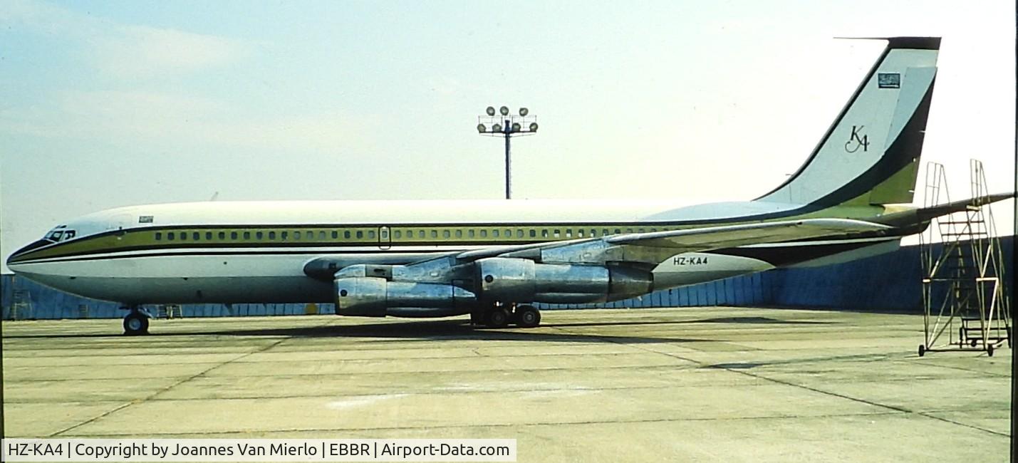 HZ-KA4, 1962 Boeing 720-047B C/N 18453, ex-slide
