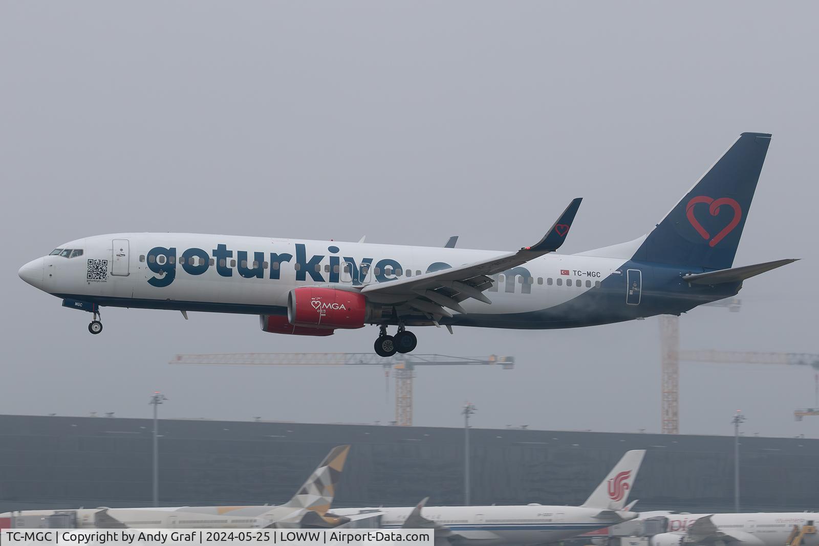 TC-MGC, 2003 Boeing 737-83N(WL) C/N 30679, Mavi Gök 737-800