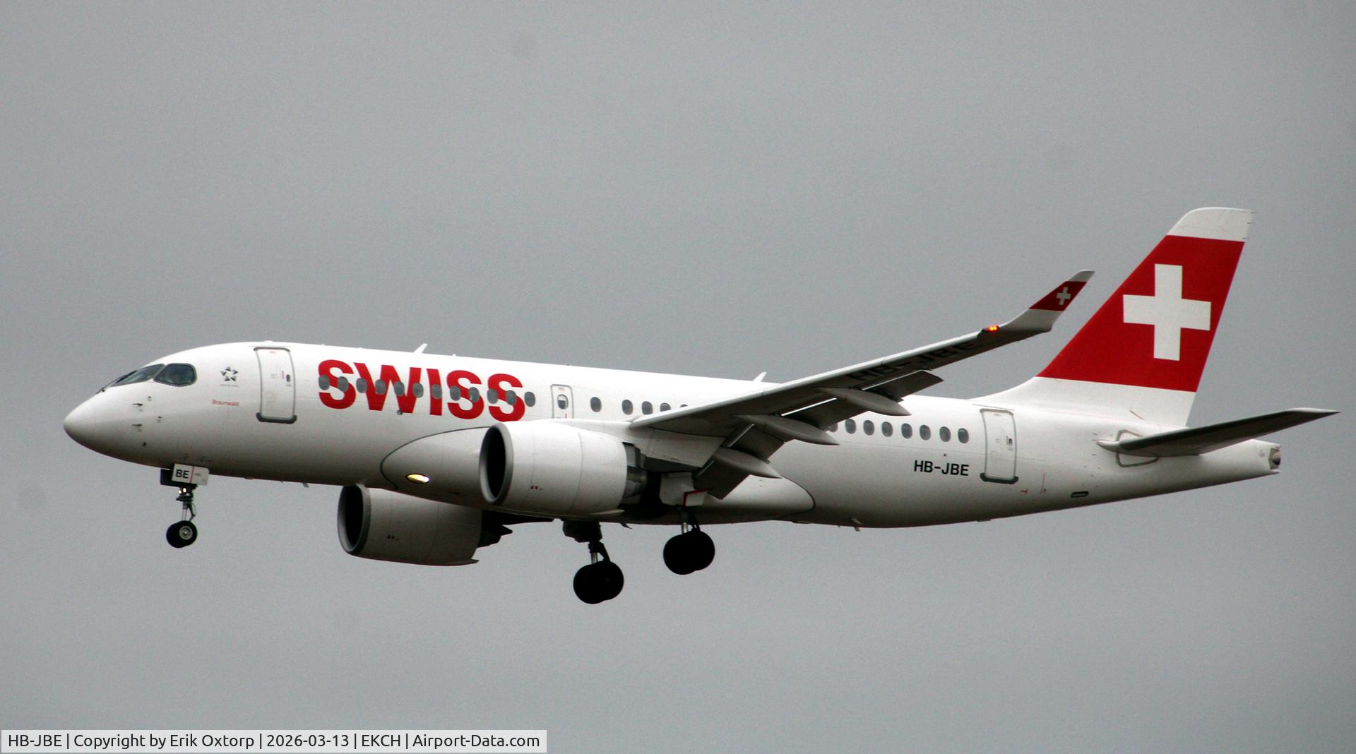 HB-JBE, 2016 Bombardier CSeries CS100 (BD-500-1A10) C/N 50014, HB-JBE landing rw 22L