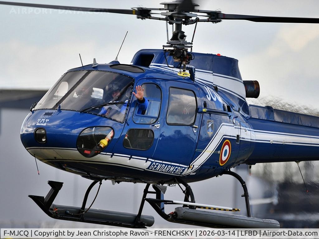 F-MJCQ, Aérospatiale AS-350 Ecureuil C/N 2057, France Gendarmeie