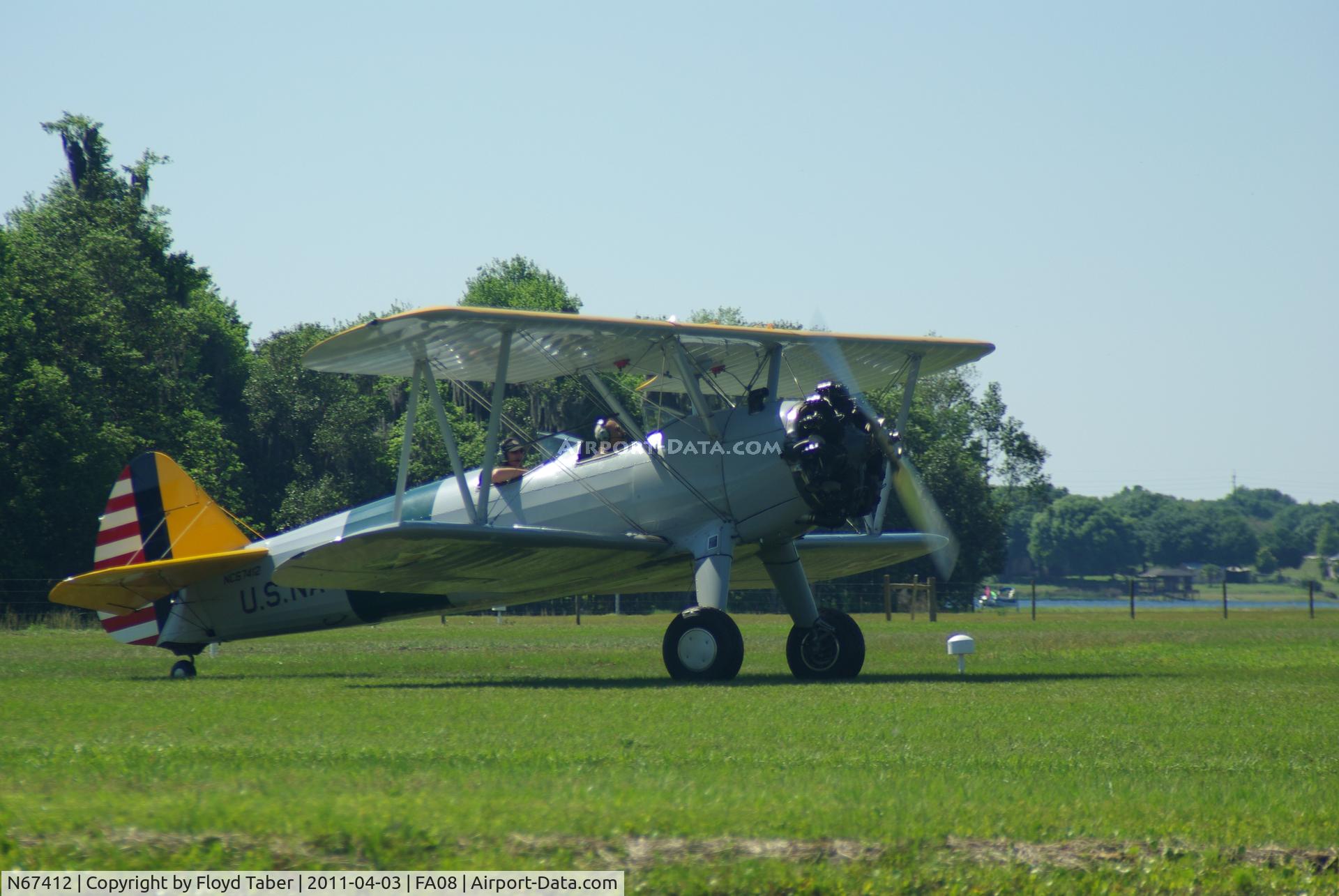 N67412, 1942 Boeing A75N1(PT17) C/N 75-3401, Getting ready for takeoff