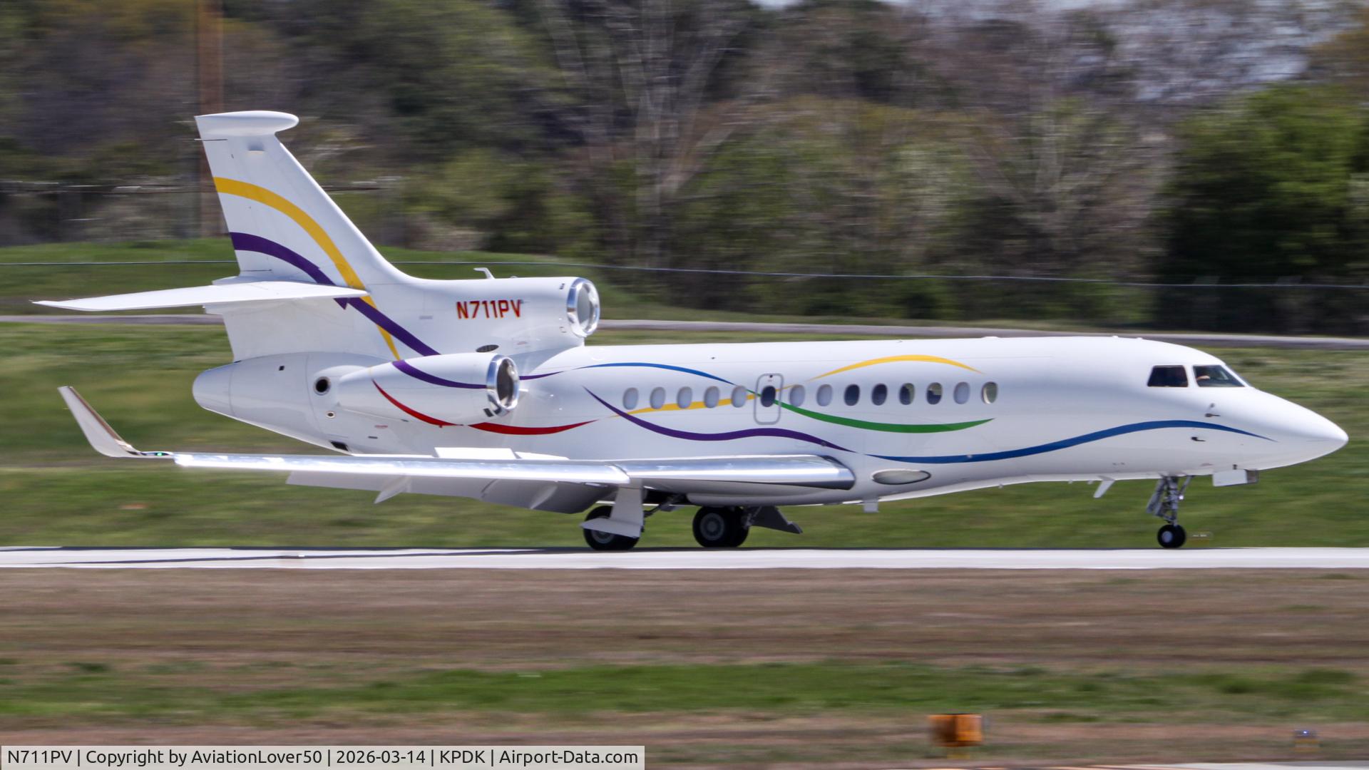 N711PV, 2013 Dassault Falcon 7X C/N 219, Falcon 7X