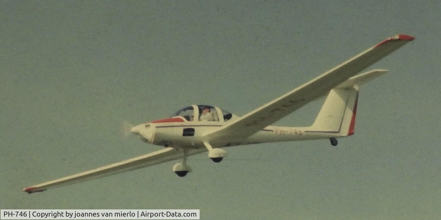 PH-746, Grob G-109B C/N 6315, ex-slide