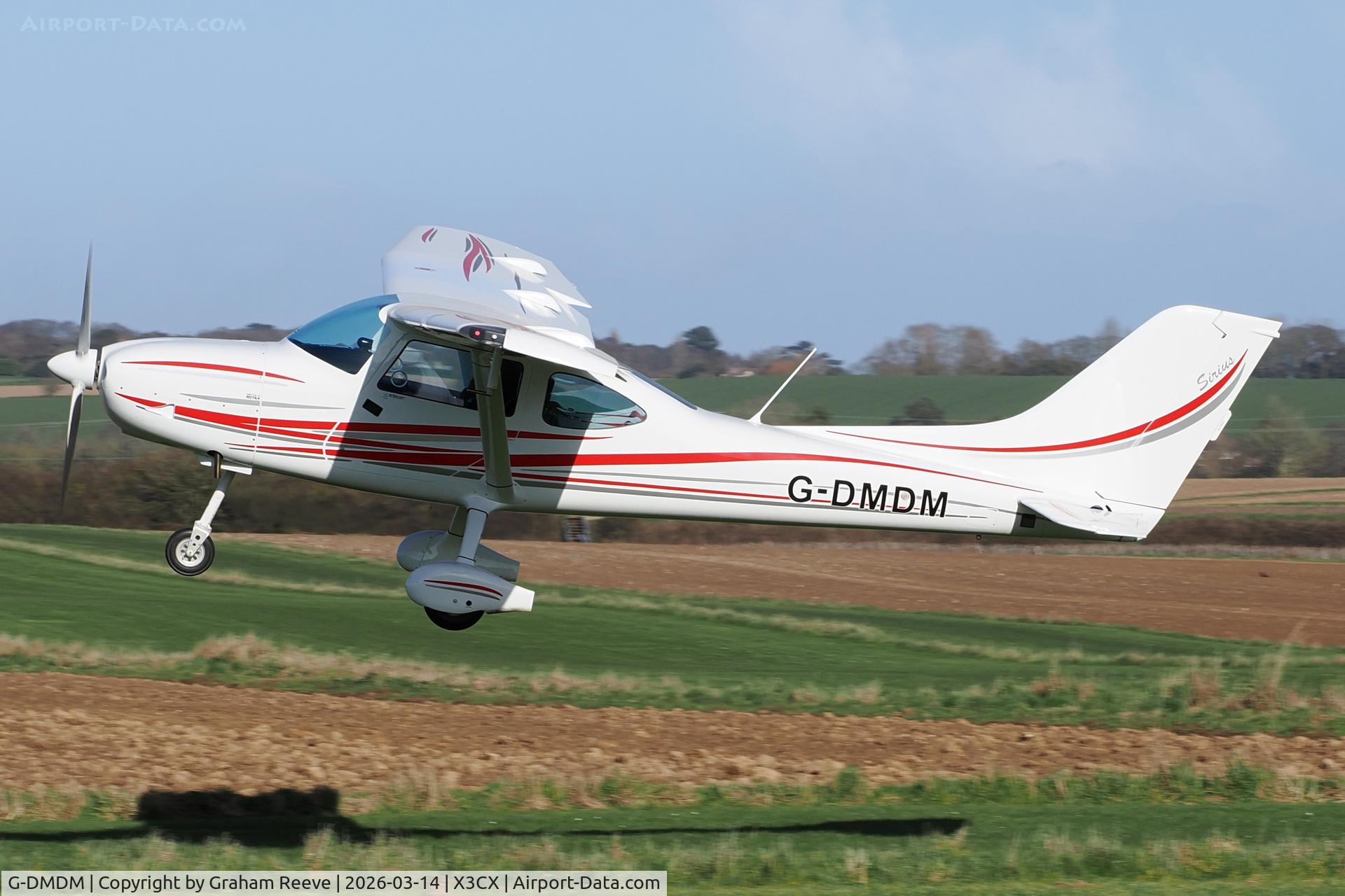 G-DMDM, 2025 TL Ultralight SRO TL-3000 Sirius 600 C/N 25 SI 250, Departing from Northrepps.