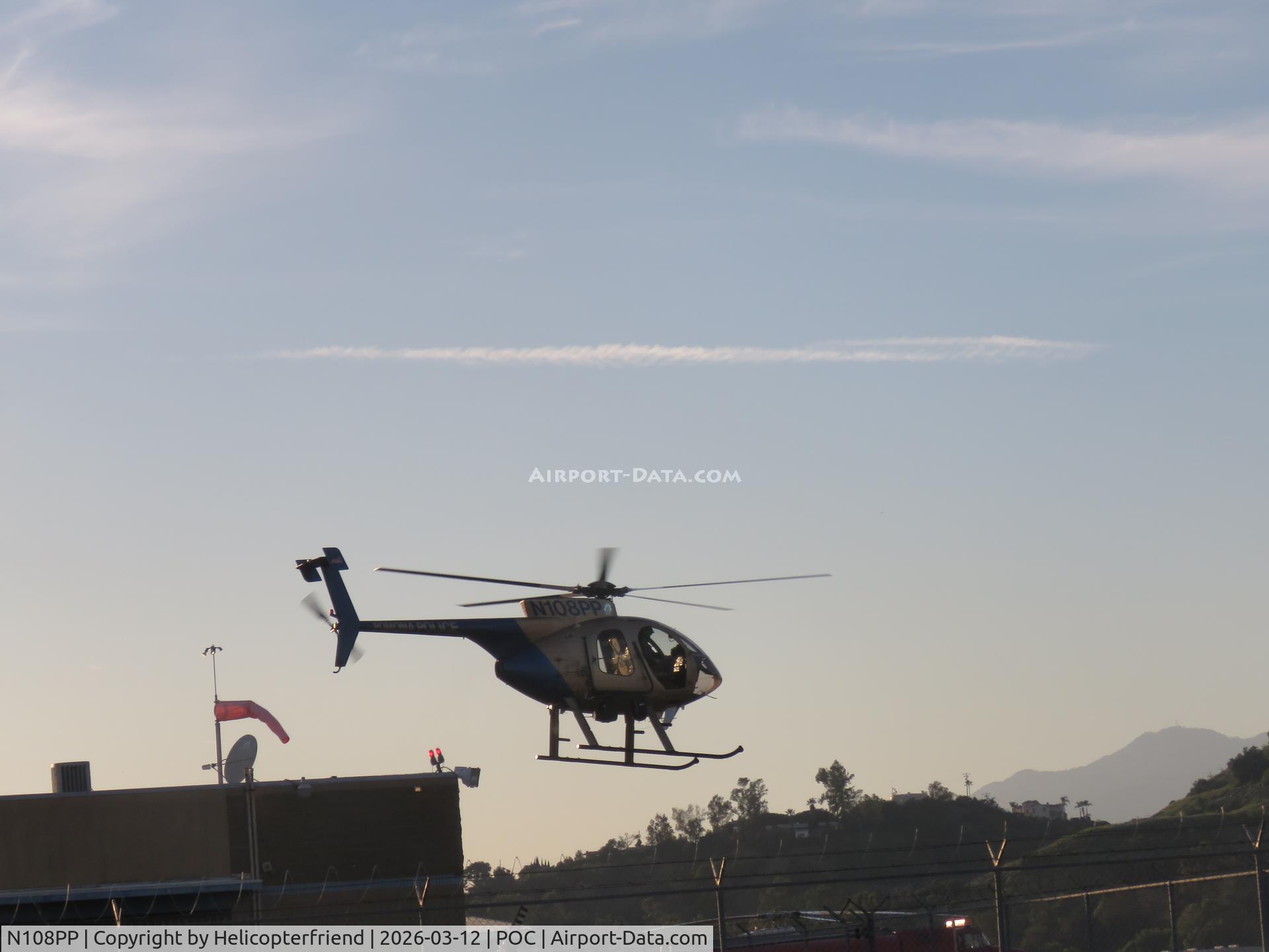N108PP, 2008 MD Helicopters 369E C/N 0578E, Departing the hanger