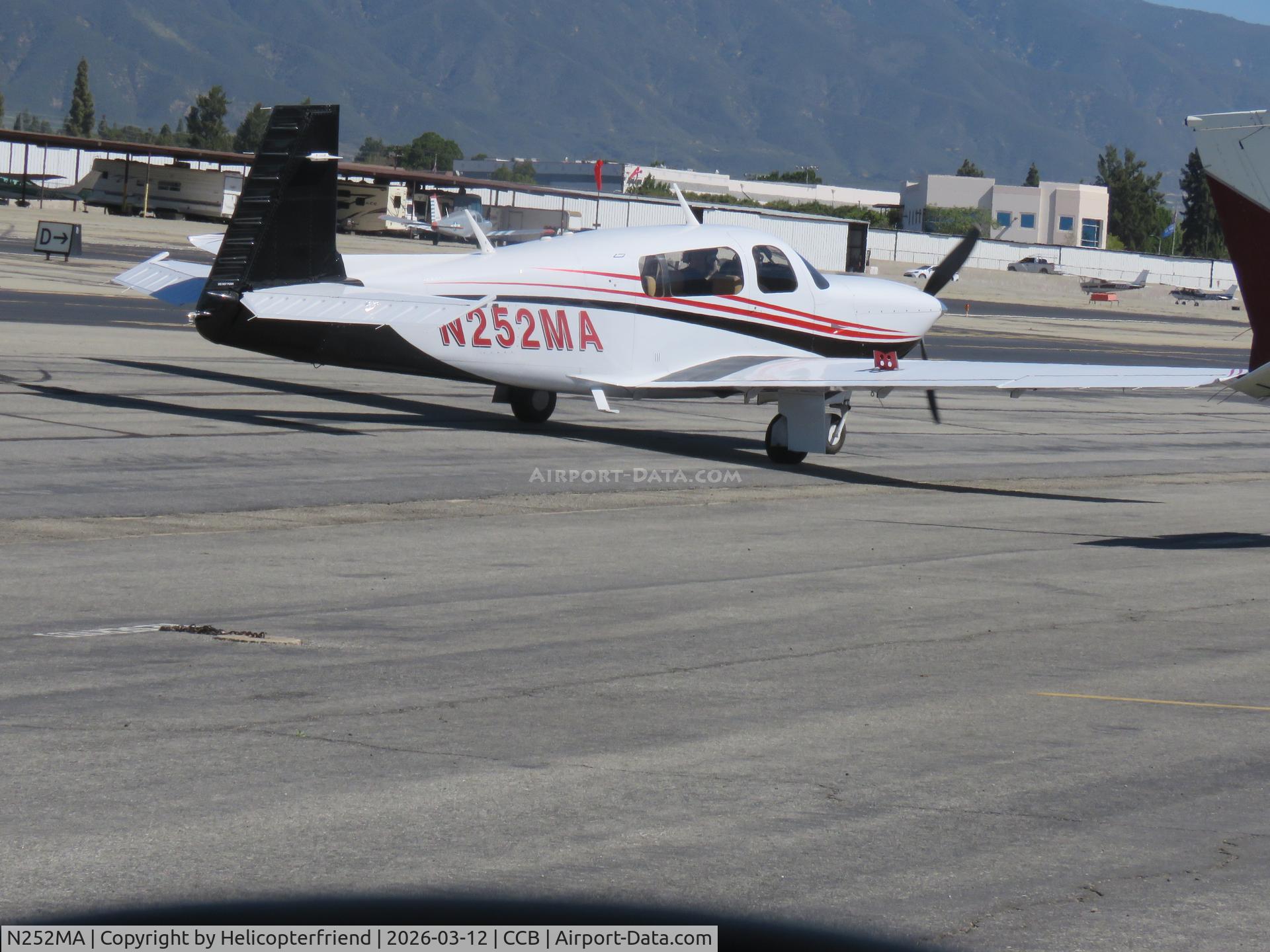 N252MA, 2006 Mooney M20R Ovation C/N 29-0425, On taxiway Sierra