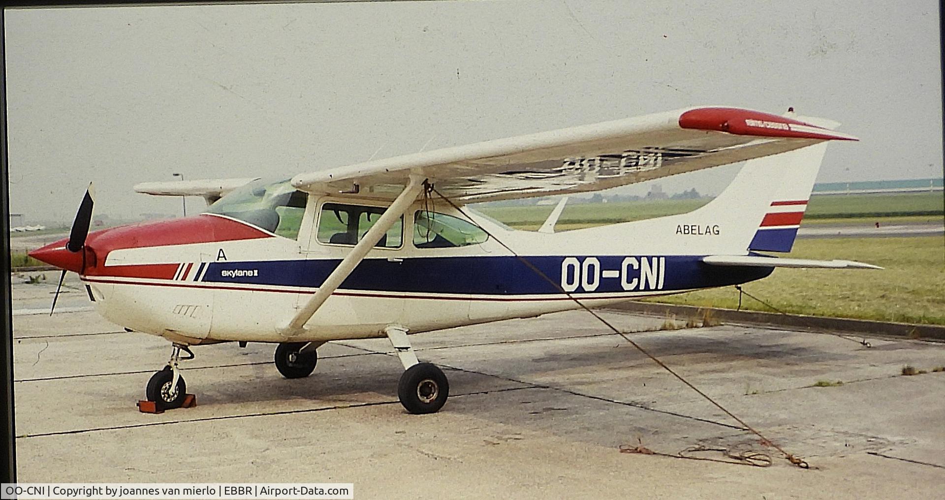 OO-CNI, 1977 Reims Cessna F182Q Skylane C/N 0043, ex-slide