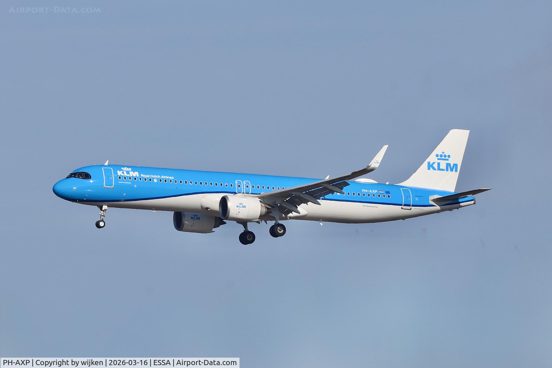 PH-AXP, 2025 Airbus A321-252NX C/N 13050, Rwy 26