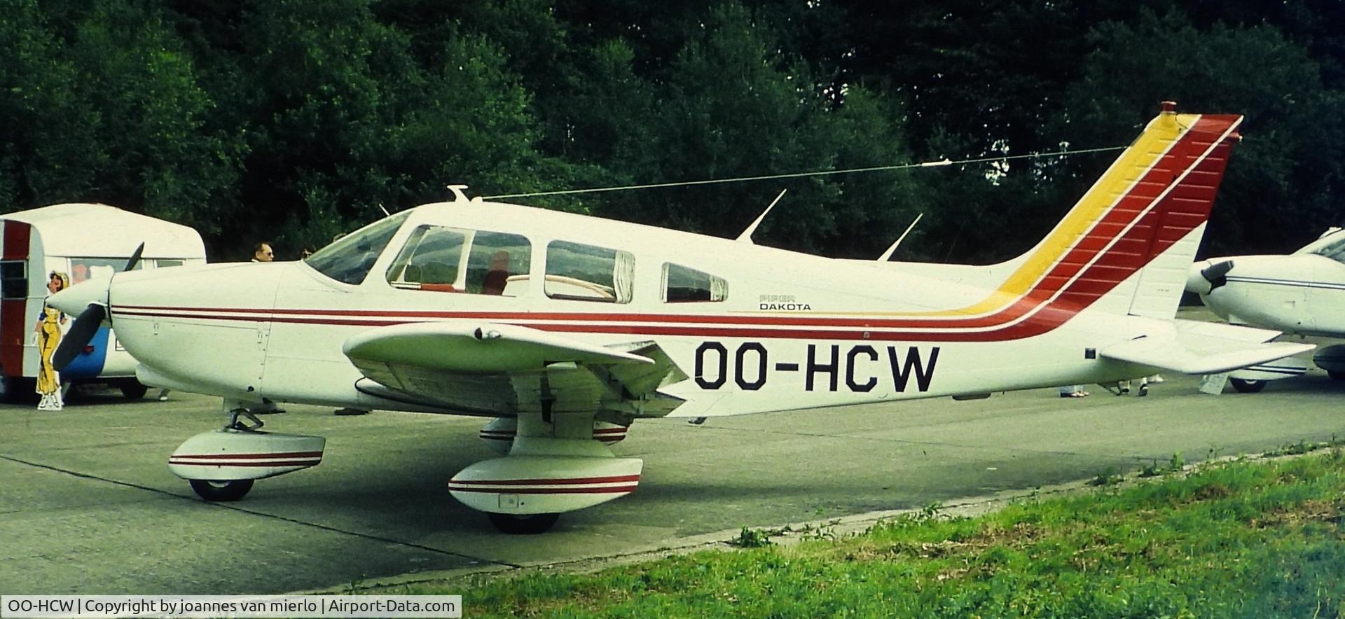 OO-HCW, 1979 Piper PA-28-236 Dakota C/N 28-7911181, ex-slide