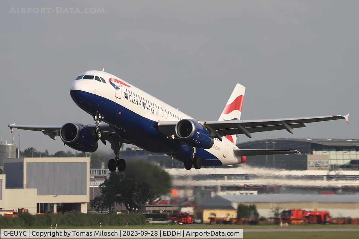 G-EUYC, 2008 Airbus A320-232 C/N 3721, Hamburg