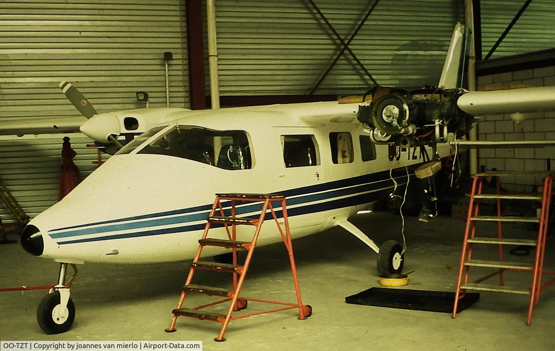 OO-TZT, 1980 Partenavia P-68B C/N 205, ex-slide