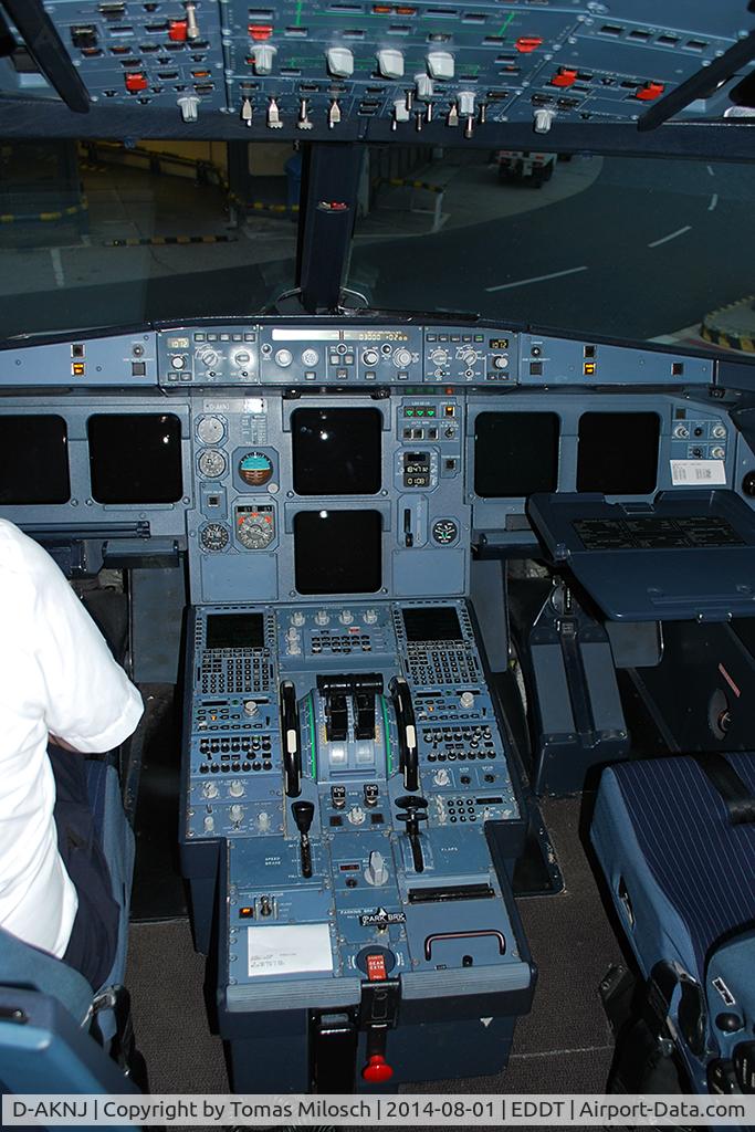 D-AKNJ, 2000 Airbus A319-112 C/N 1172, Berlin-Tegel