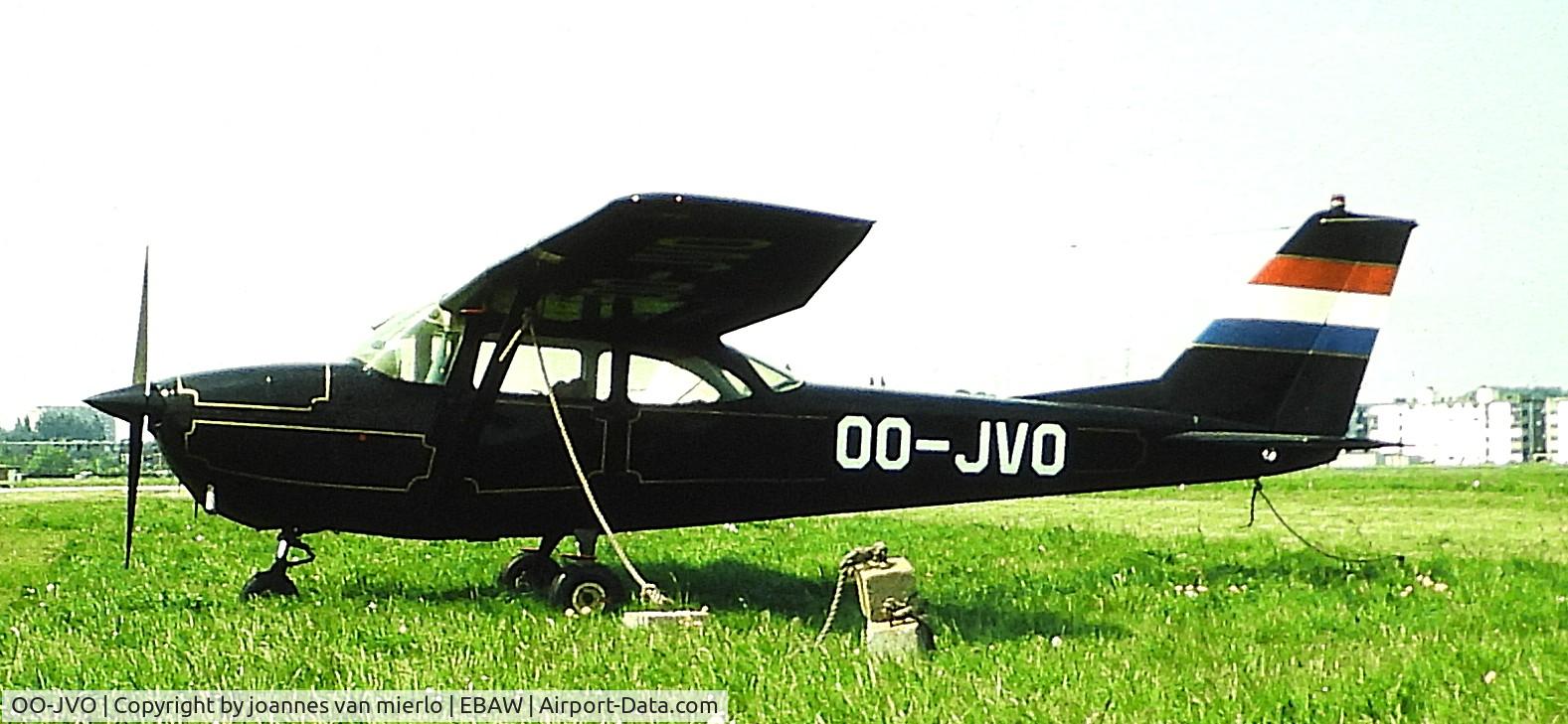 OO-JVO, 1966 Reims F172G Skyhawk C/N 0281, ex-slide