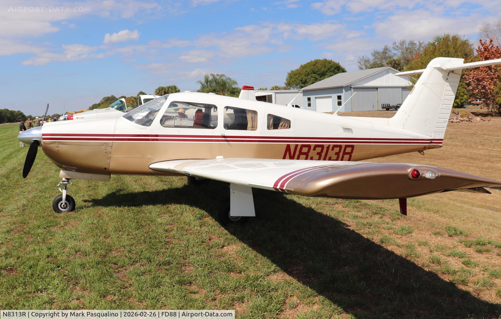 N8313R, 1980 Piper PA-28RT-201 Arrow IV C/N 28R-8118041, Piper PA-28RT-201