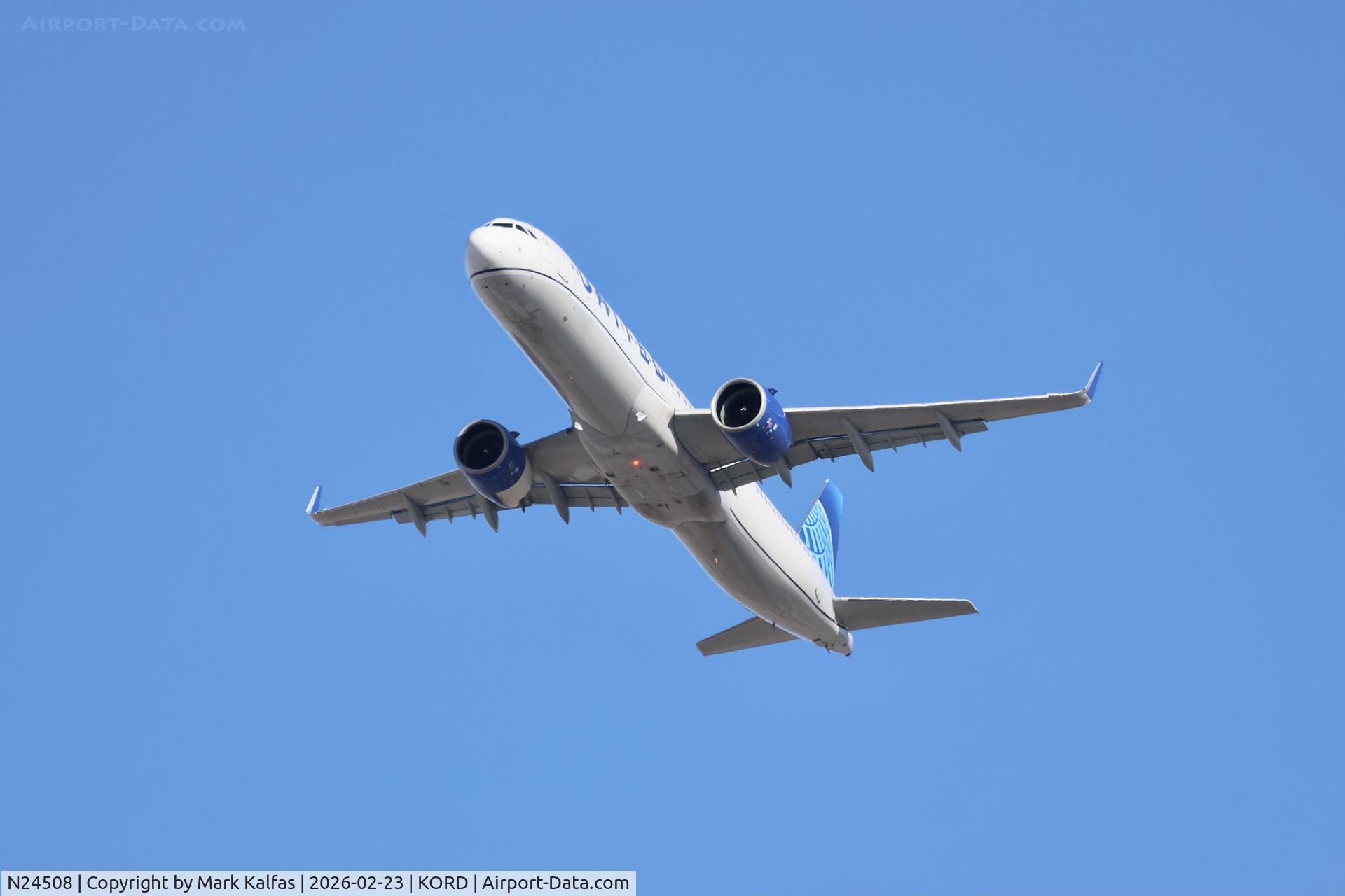 N24508, 2024 Airbus A321-271NX C/N 11706, A21N United Airbus A321-271NX N24508 departing 28R KORD