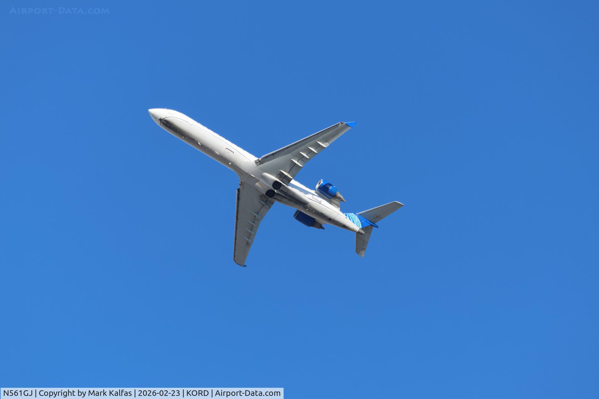 N561GJ, 2002 Bombardier CRJ-700 (CL-600-2C10) Regional Jet C/N 10070, CRJ7 GoJet / United Express Canadair Regional Jet CRJ-550, N561GJ departing 28R KORD