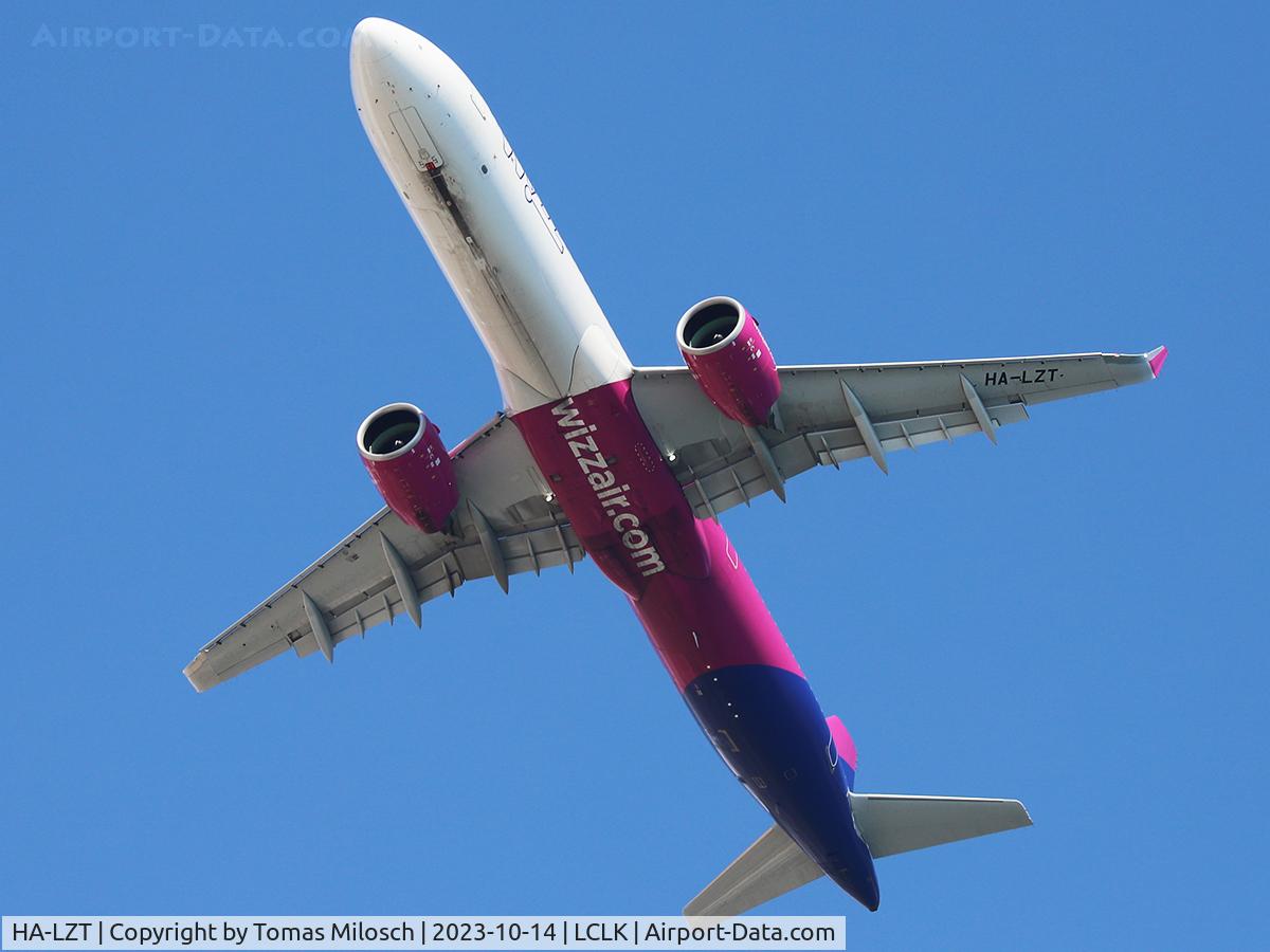 HA-LZT, 2022 Airbus A321-271NX C/N 10893, Larnaca