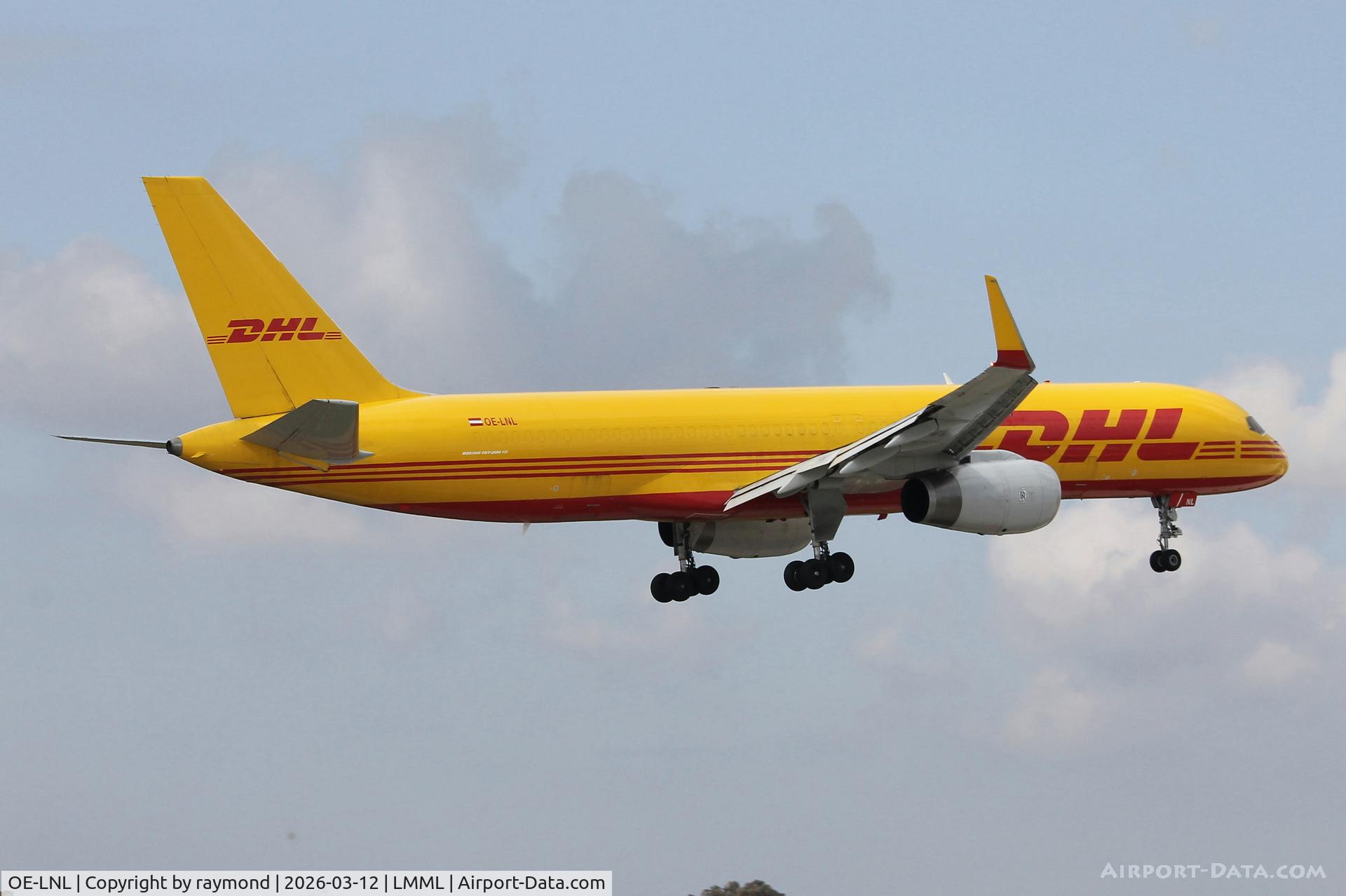OE-LNL, 1998 Boeing 757-223F C/N 29427, Boeing 757-223(PCF) reg OE-LNL of DHL Austria on approach for RW31 Malta.