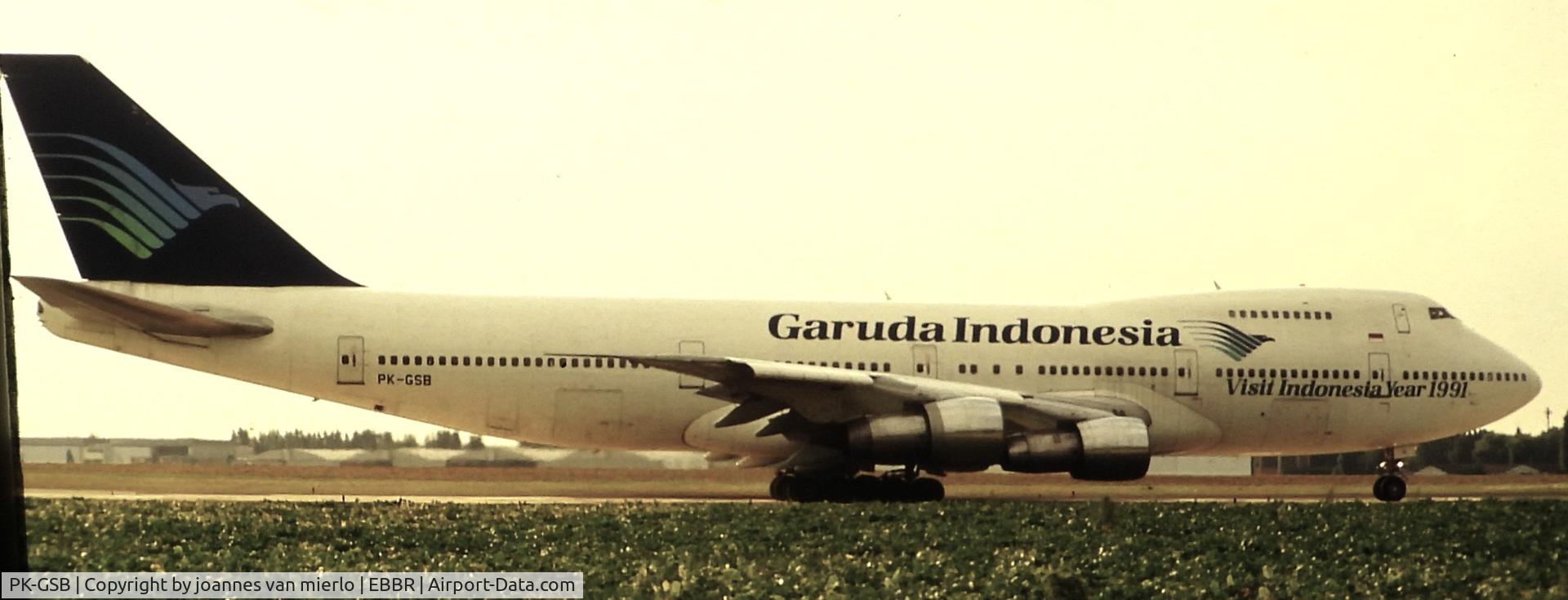 PK-GSB, 1980 Boeing 747-2U3B C/N 22247, ex-slide