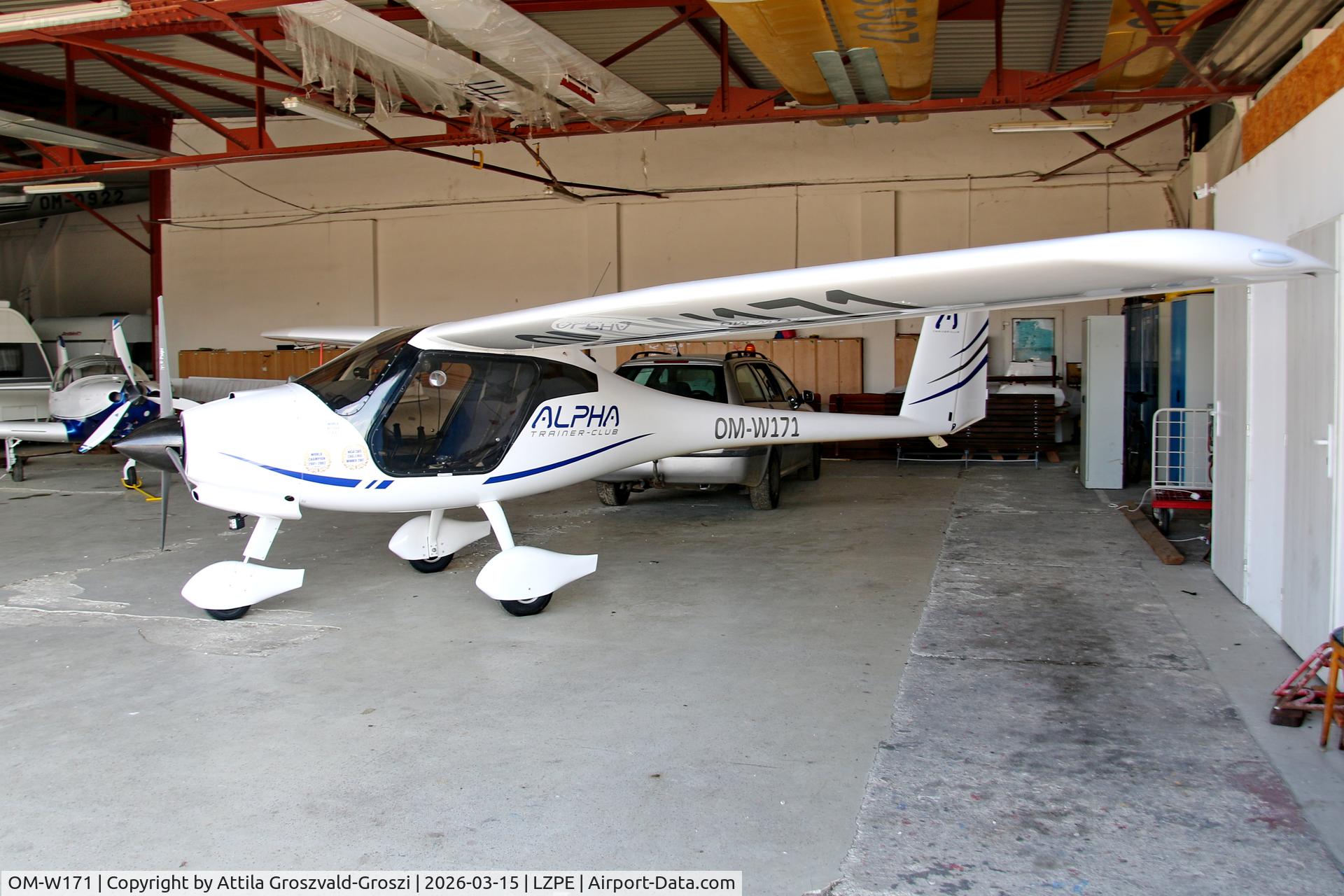 OM-W171, Pipistrel Alpha Trainer Club C/N 1066 AC 912, LZPE - Prievidza Airport, Slovakia