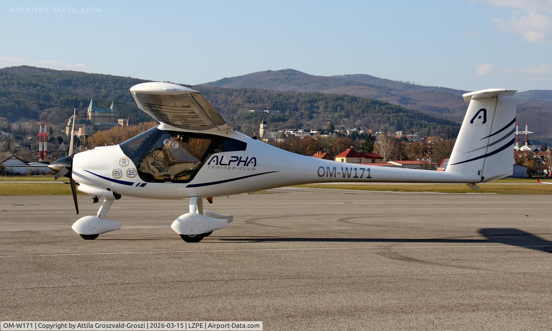 OM-W171, Pipistrel Alpha Trainer Club C/N 1066 AC 912, LZPE - Prievidza Airport, Slovakia