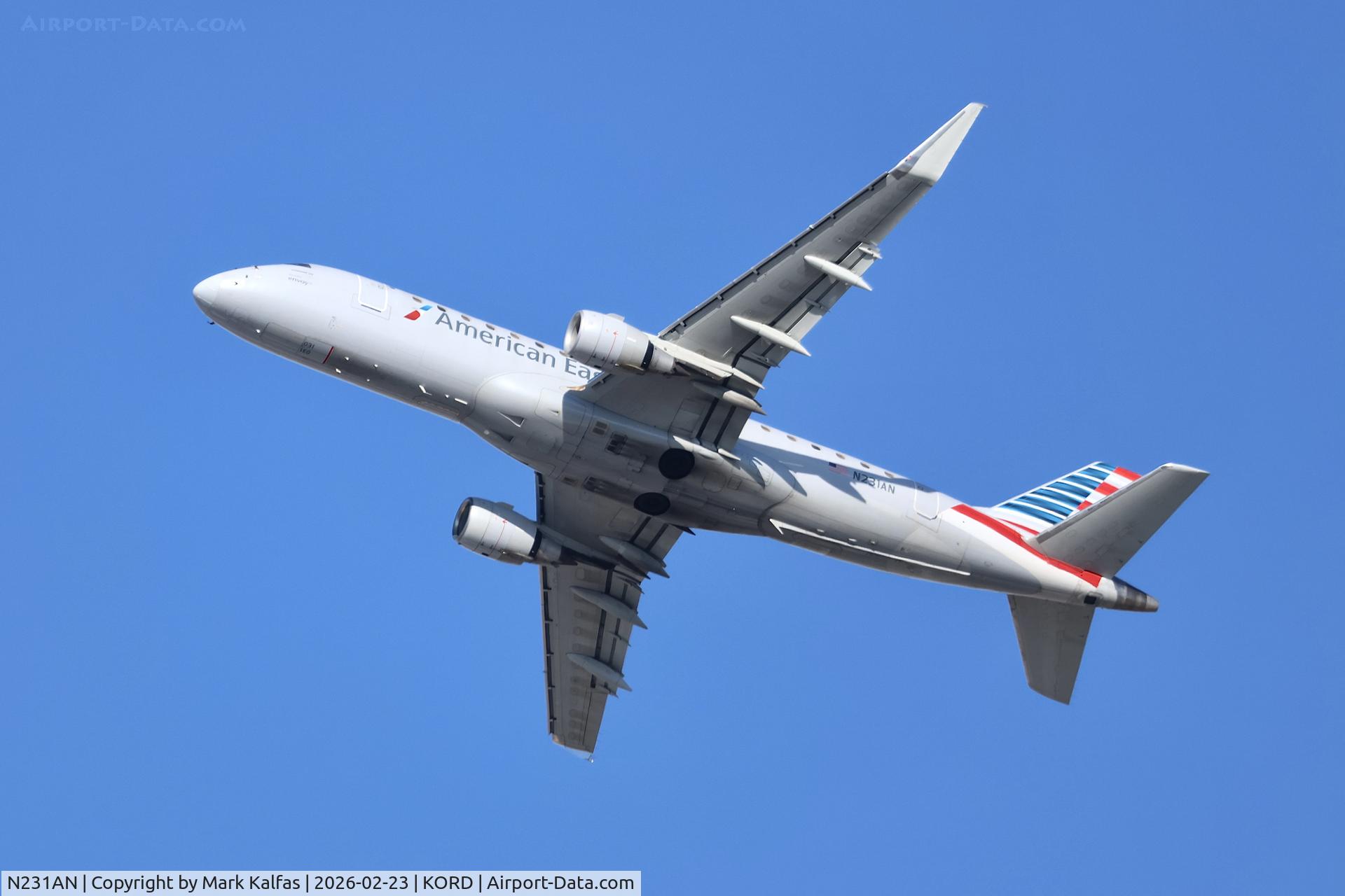 N231AN, 2016 Embraer 175LR (ERJ-170-200LR) C/N 17000554, E175 Envoy / Amrican Eagle Embraer 175LR , N231AN departing 28R KORD