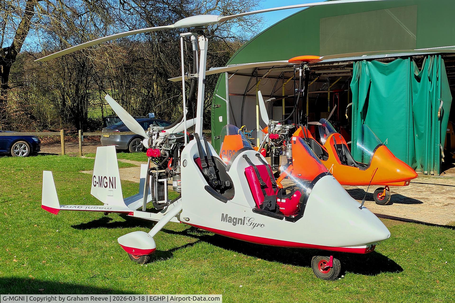 G-MGNI, 2017 Magni Gyro M-16C Tandem Trainer C/N 16-17-0804, Parked at Popham.