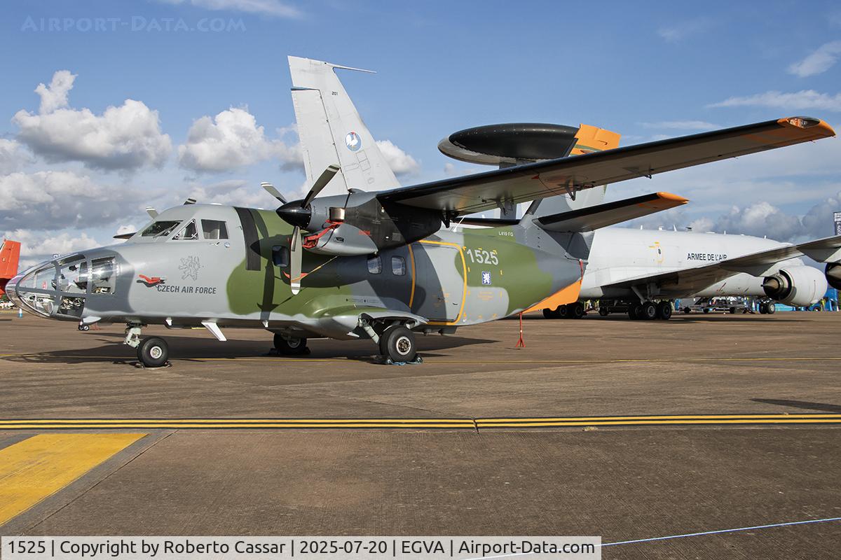 1525, 1985 Let L-410FG Turbolet C/N 851525, RIAT 2025