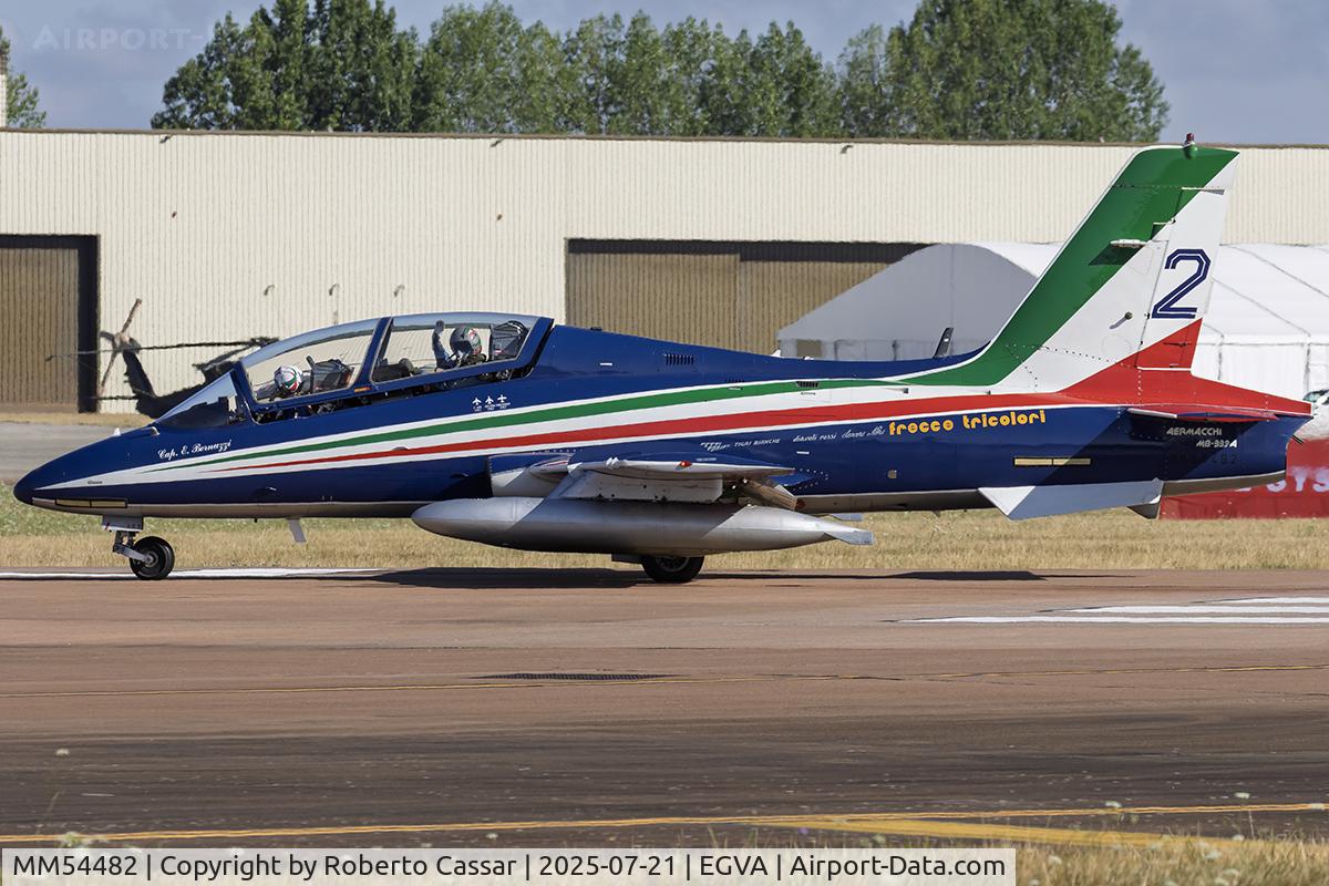 MM54482, Aermacchi MB-339PAN C/N 6677/072/AD011, RIAT 2025