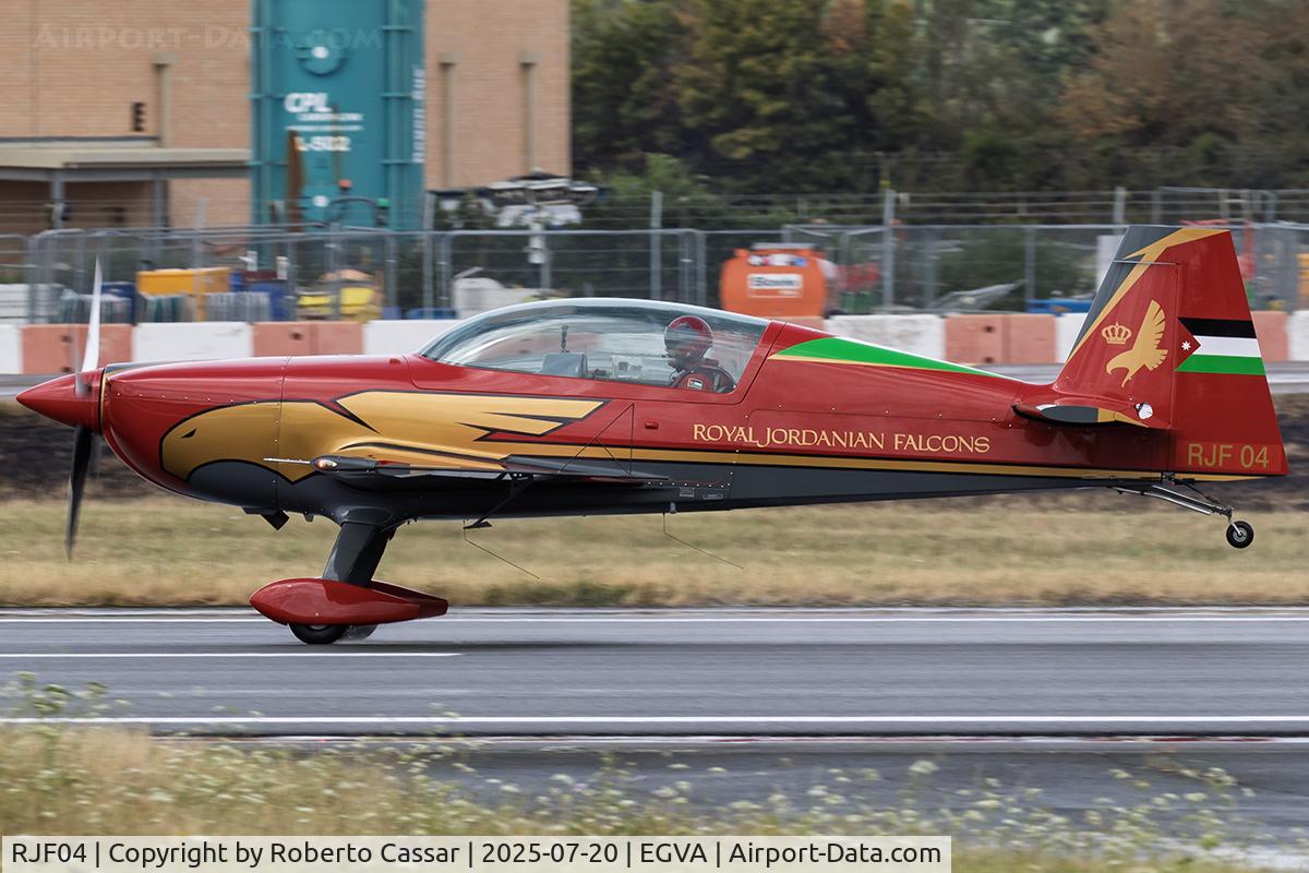 RJF04, 2018 Extra EA-330LX C/N LC072, RIAT 2025