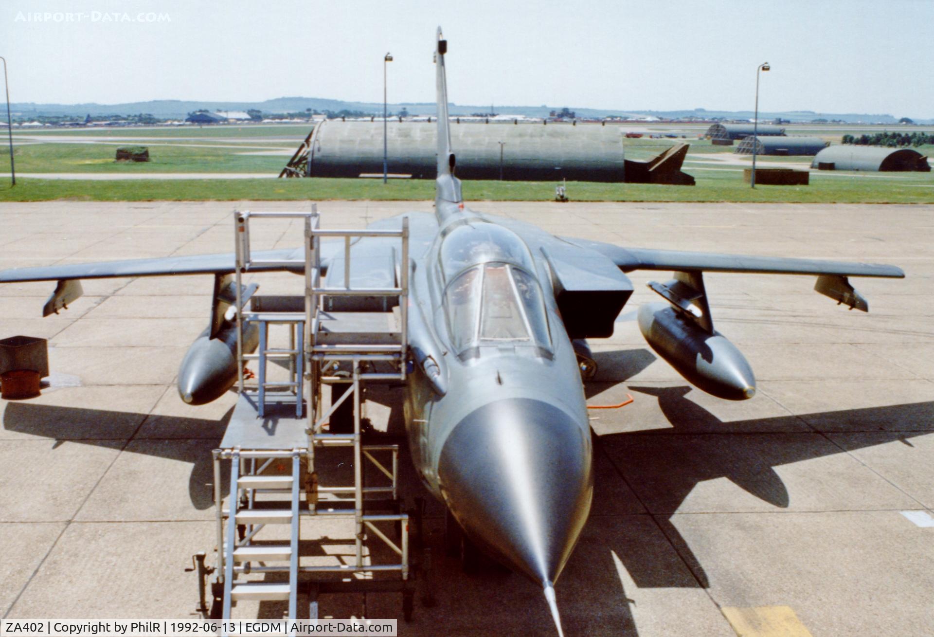 ZA402, 1983 Panavia Tornado GR.4A C/N 209/BS069/3101, ZA402 1982 BAe Tornado GR1 RAF IAT Boscombe Down
