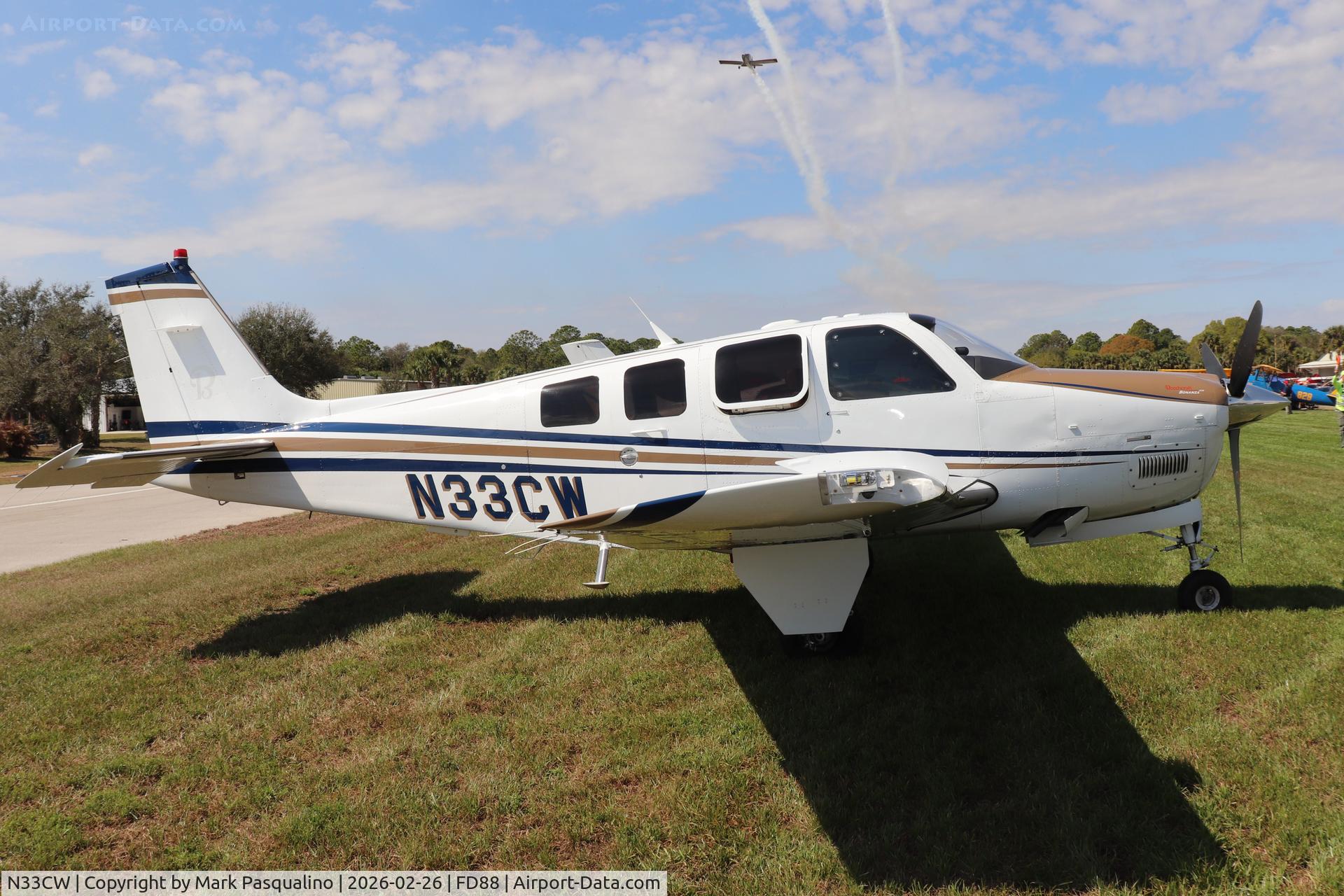N33CW, 2006 Beech G36 C/N E-3698, Beech G36